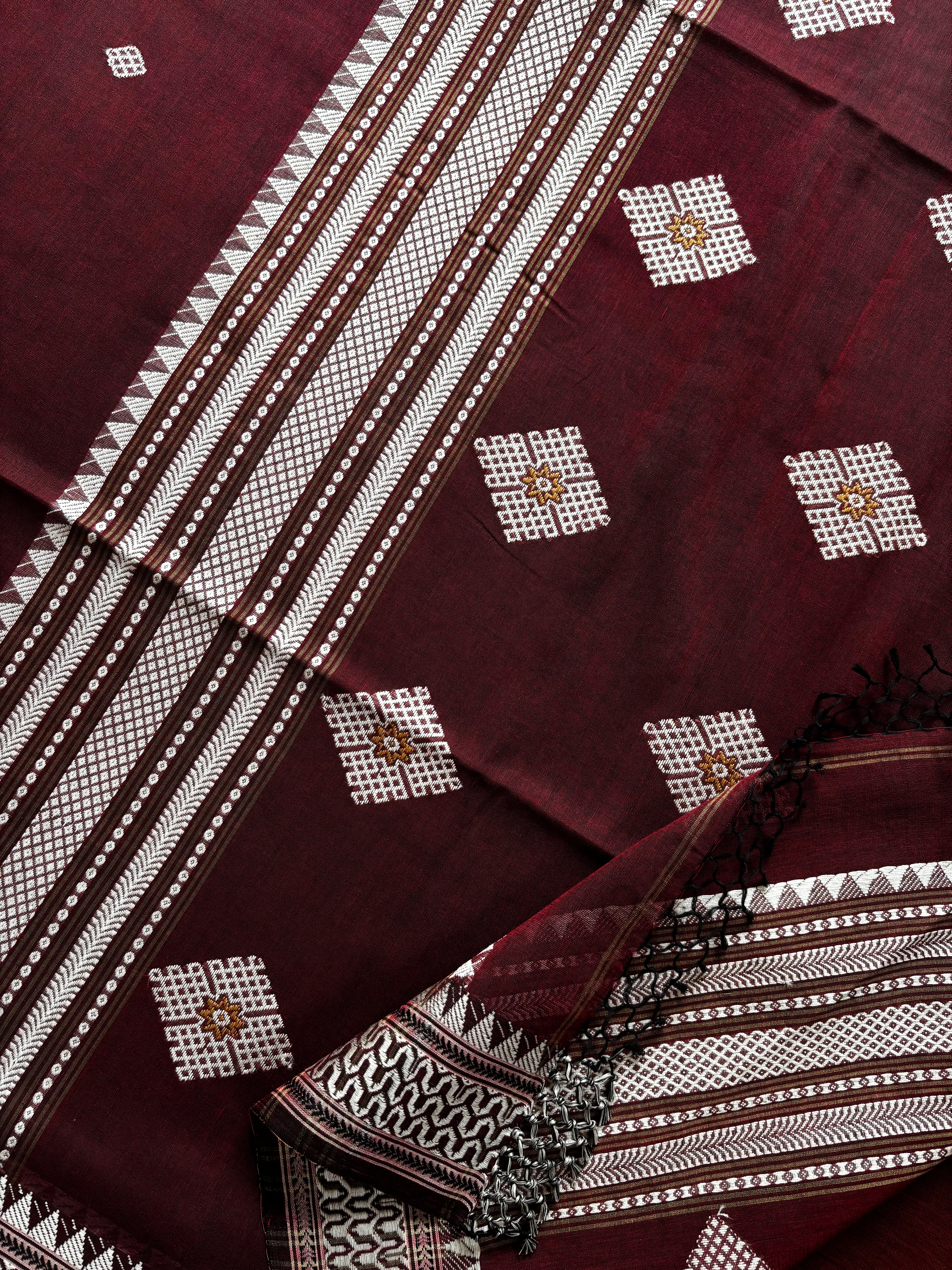 Handwoven Maroonish Wine Colour Phulia Cotton Saree