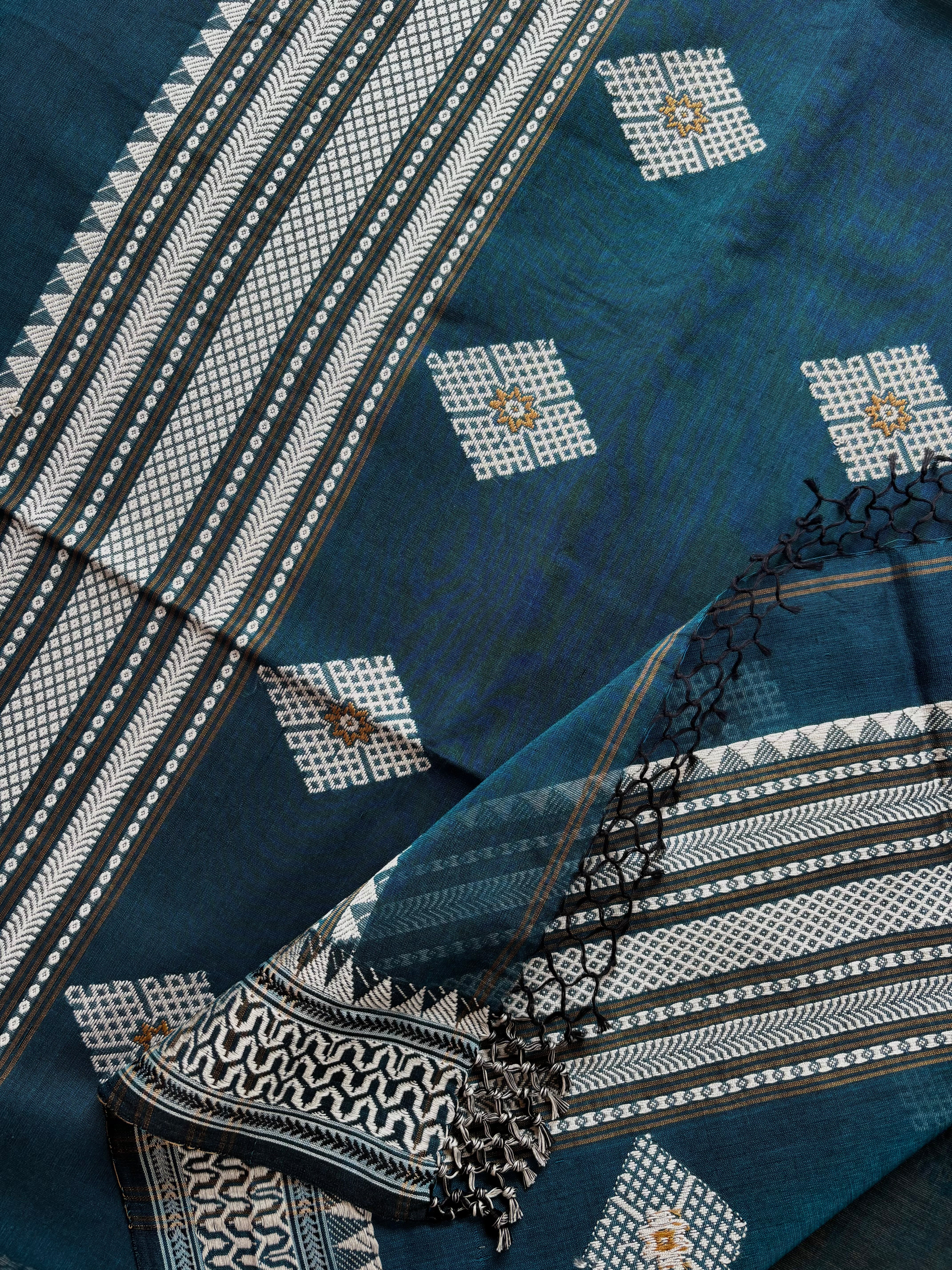 Handwoven Teal Blue Phulia Cotton Saree
