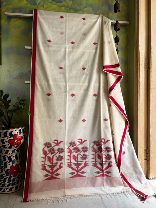 Handwoven Offwhite Red Cotton Jamdani Saree