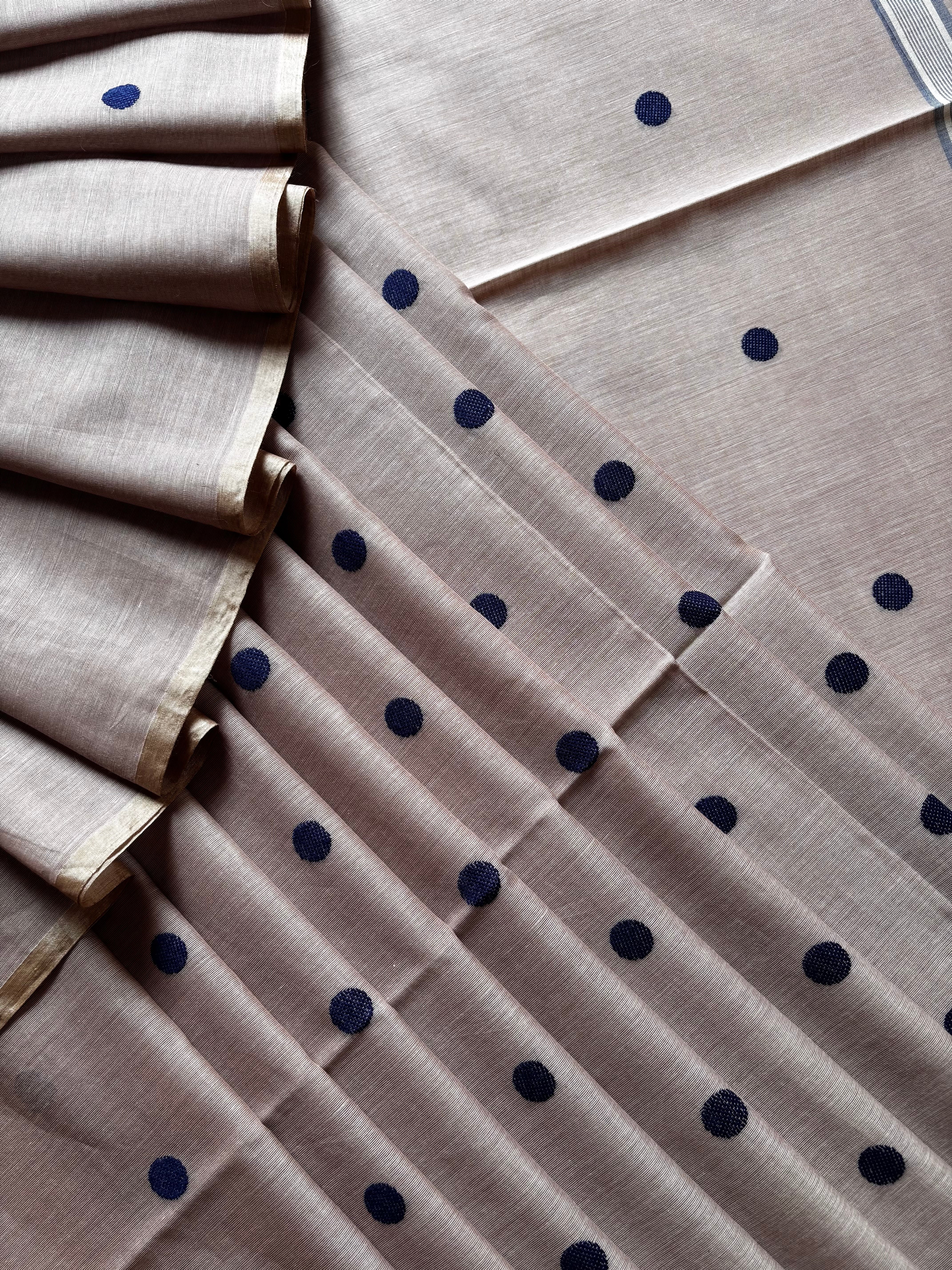 Handwoven Light Pinkish Beige Colour Phulia Cotton Saree