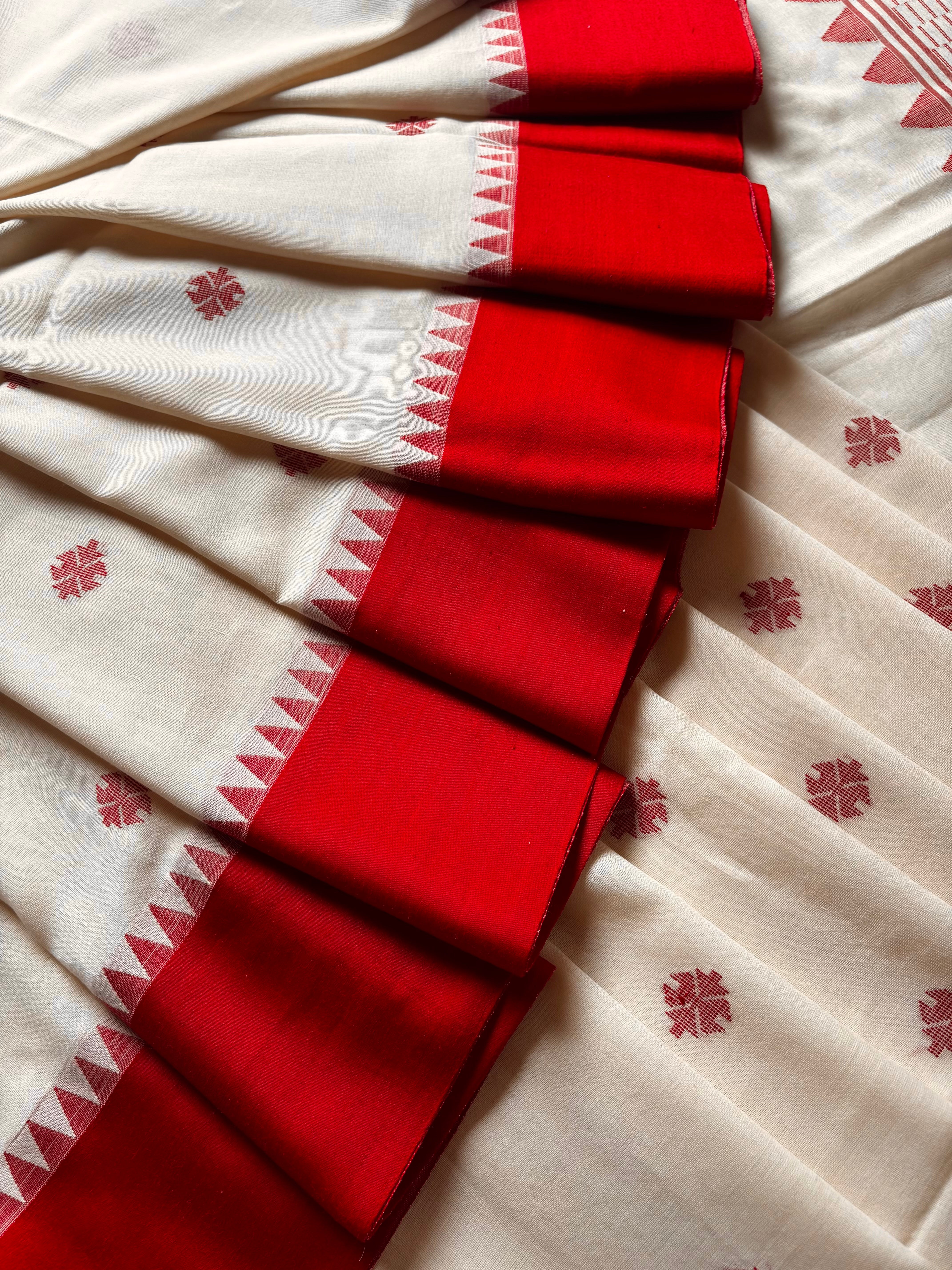 Handwoven Cream Red Cotton Jamdani Saree