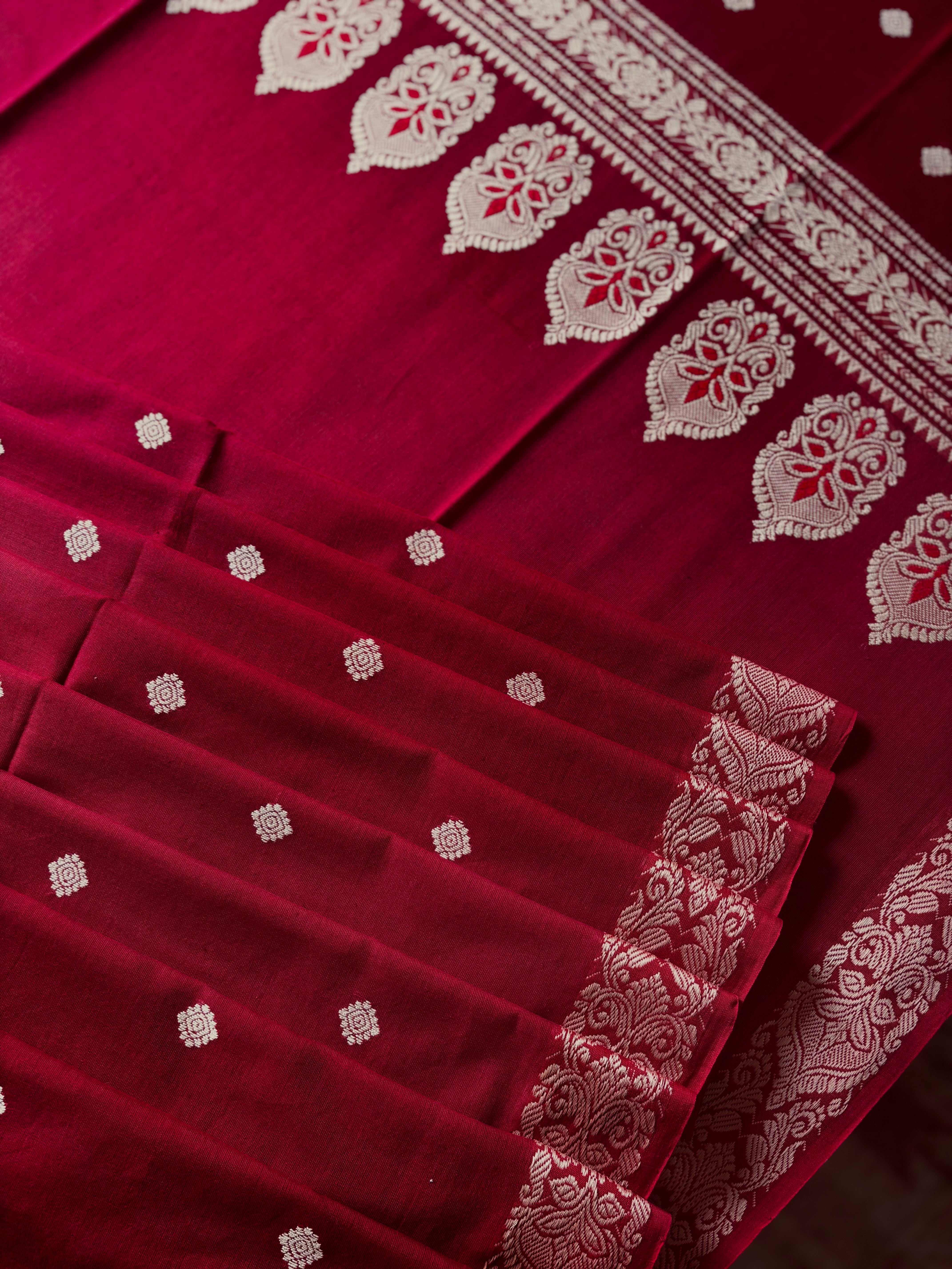 Handwoven Dark Red Beige Phulia Cotton Saree