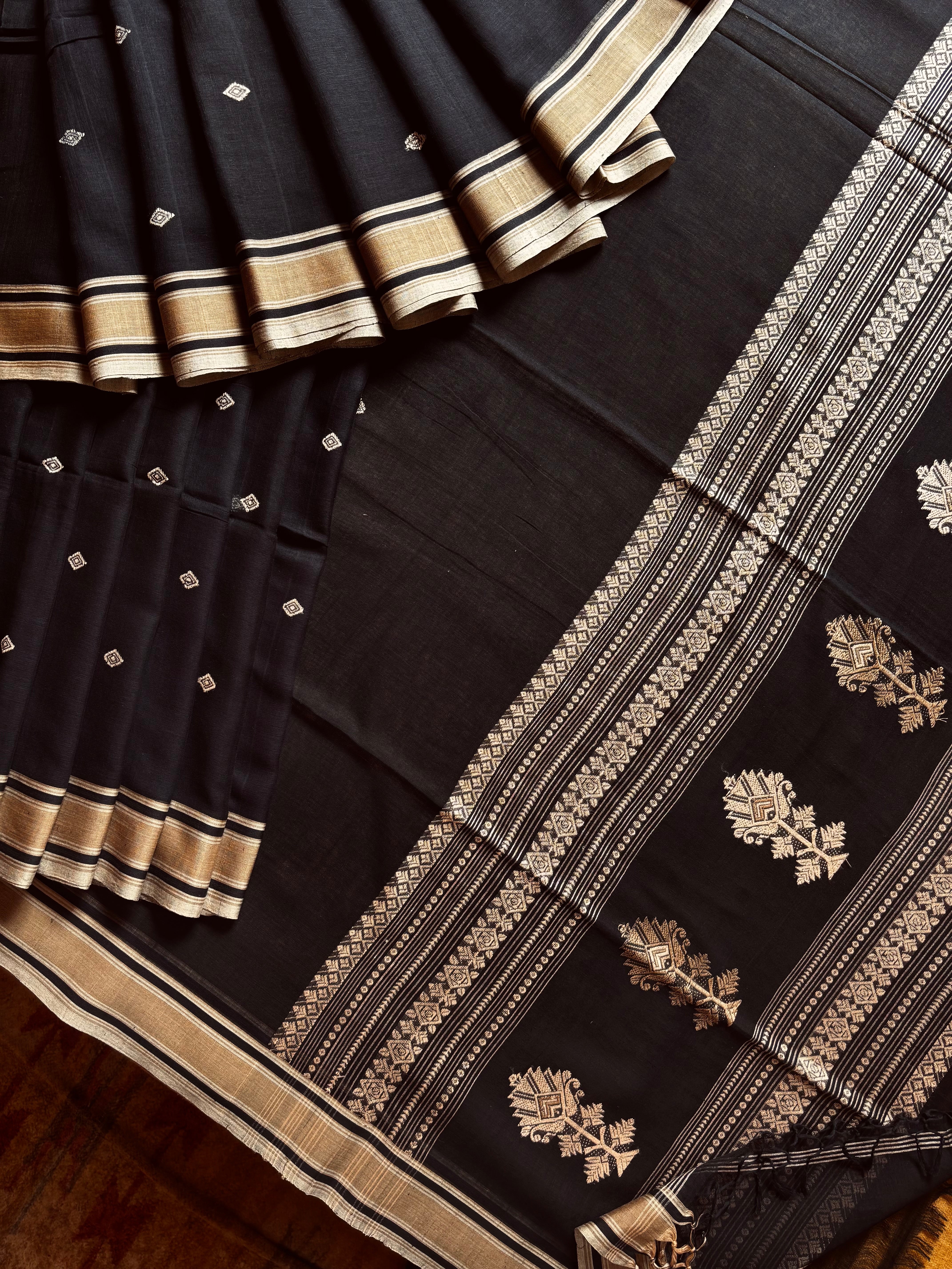 Handwoven Black Beige Phulia Cotton Saree
