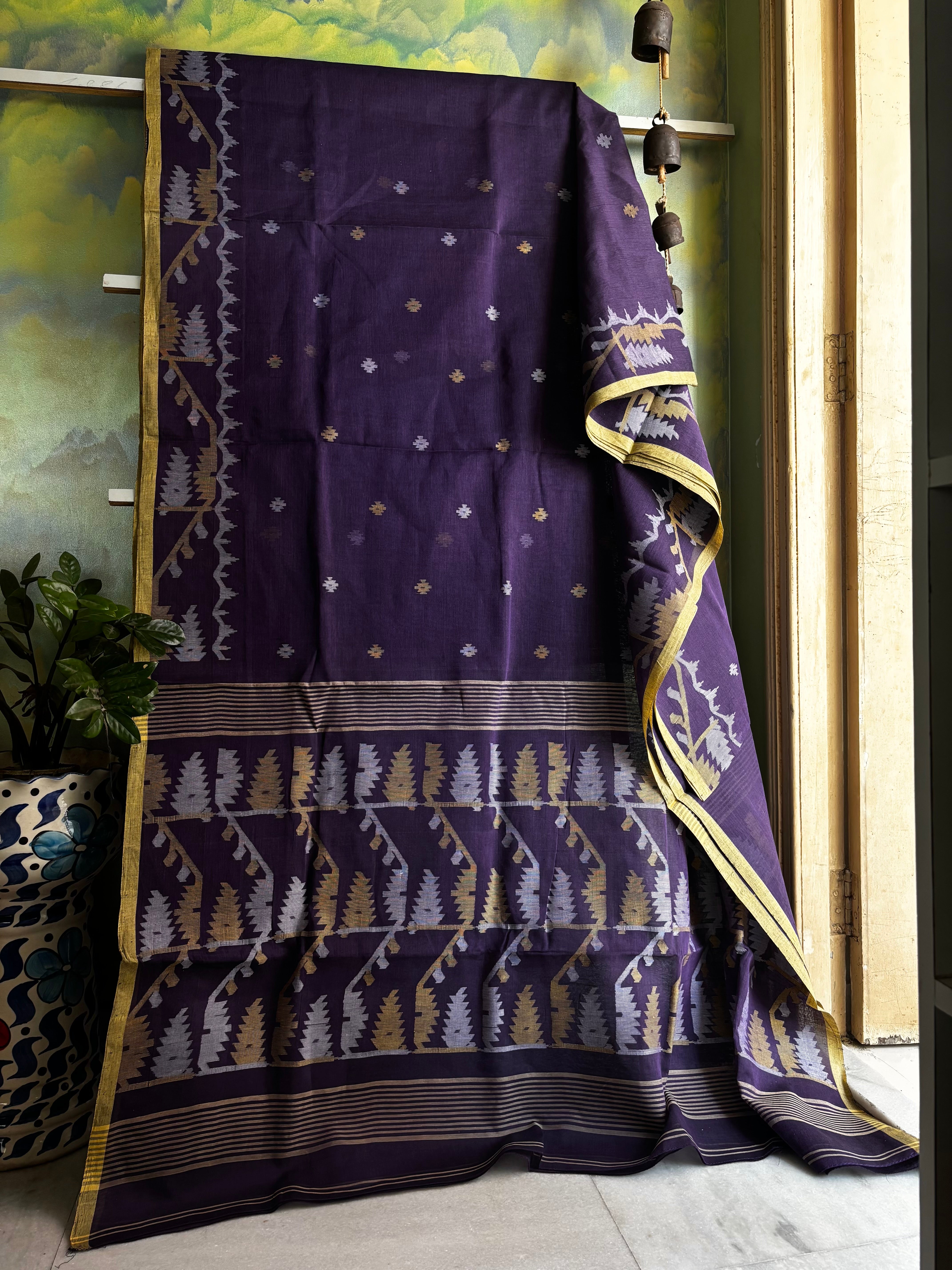Handwoven Purple Cotton Jamdani Saree