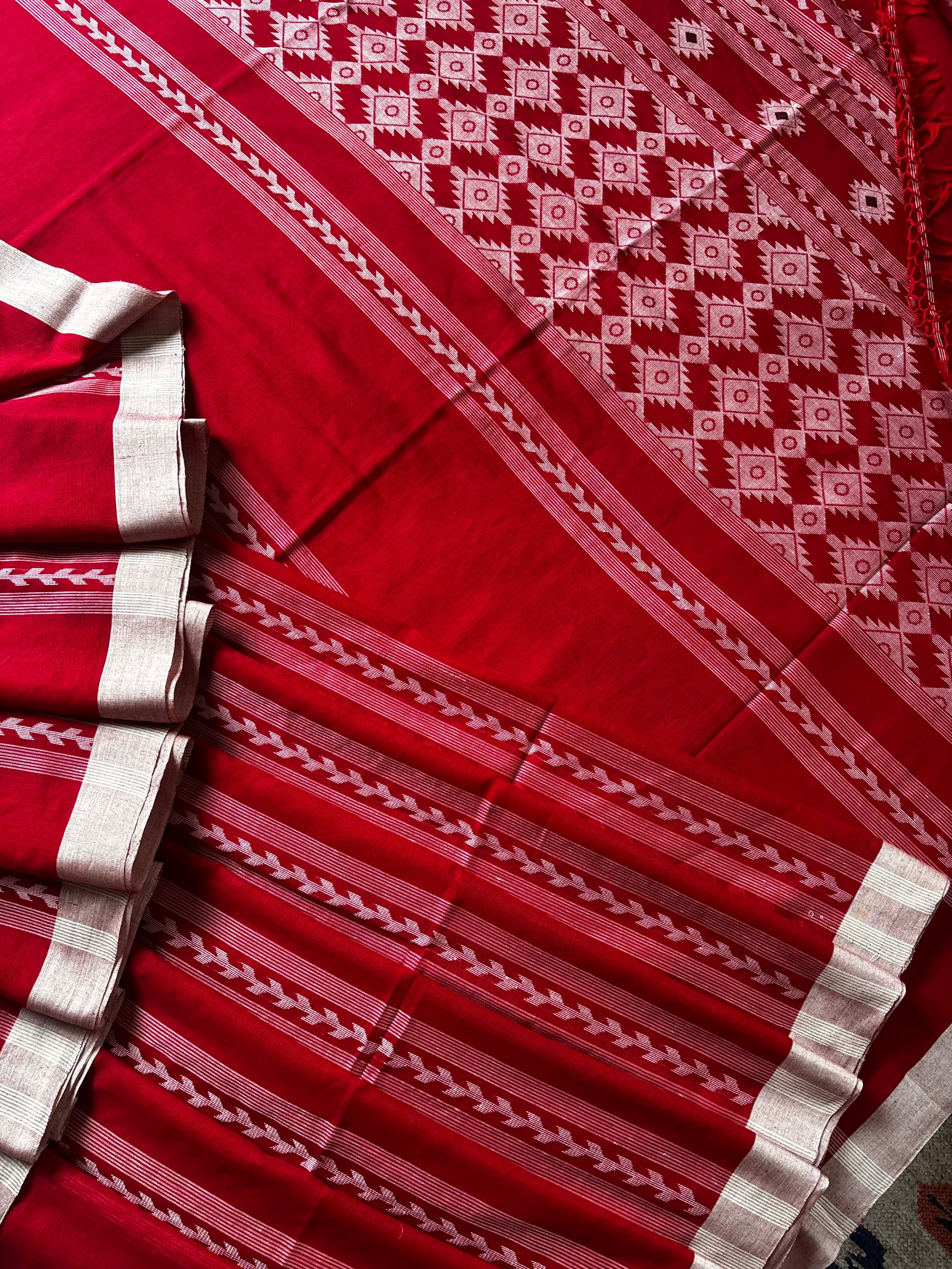 Handwoven Dark Red Colour Cotton Jamdani Saree