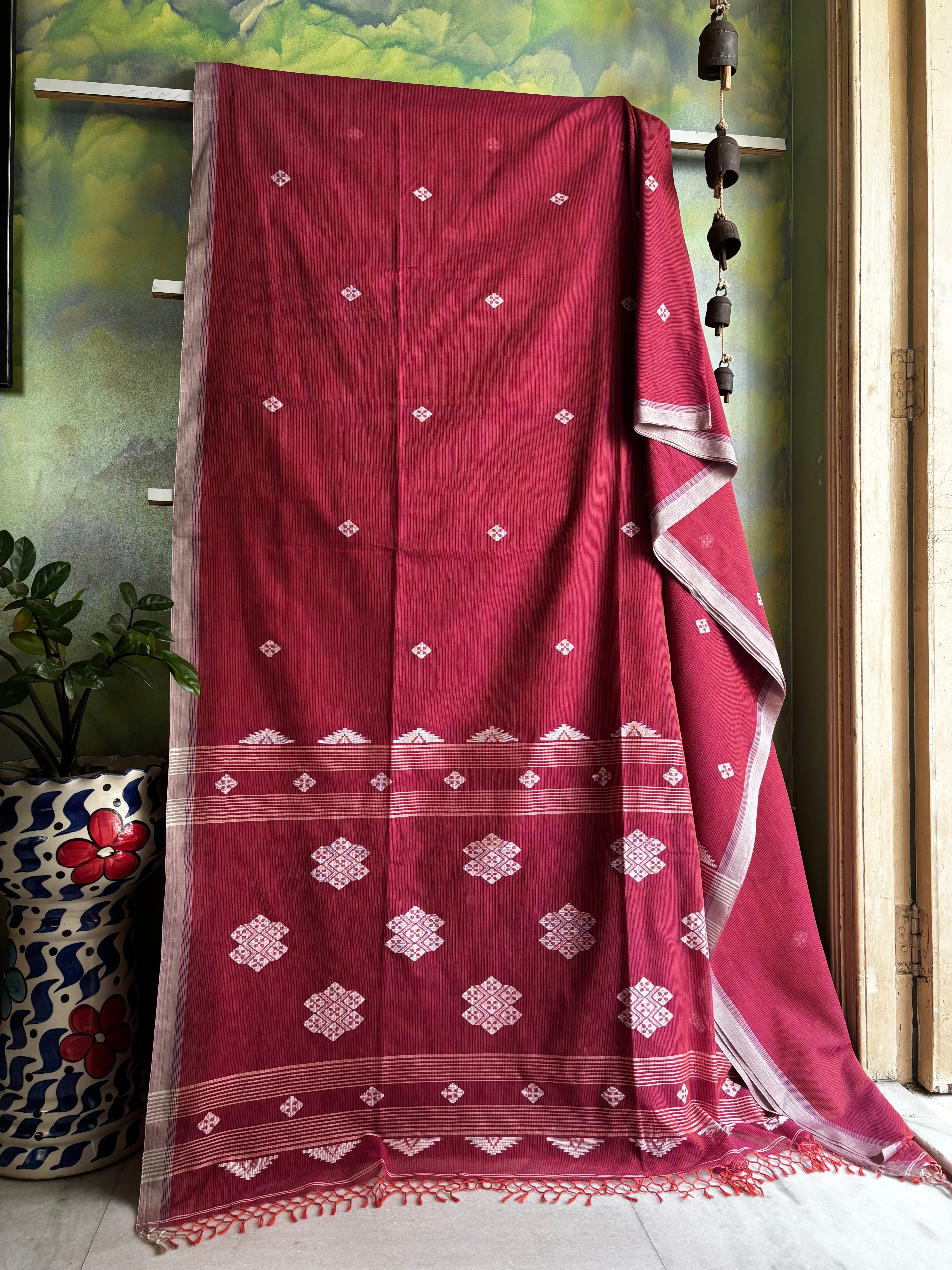 Handwoven Pink Purple Dual Toned Cotton Jamdani Saree