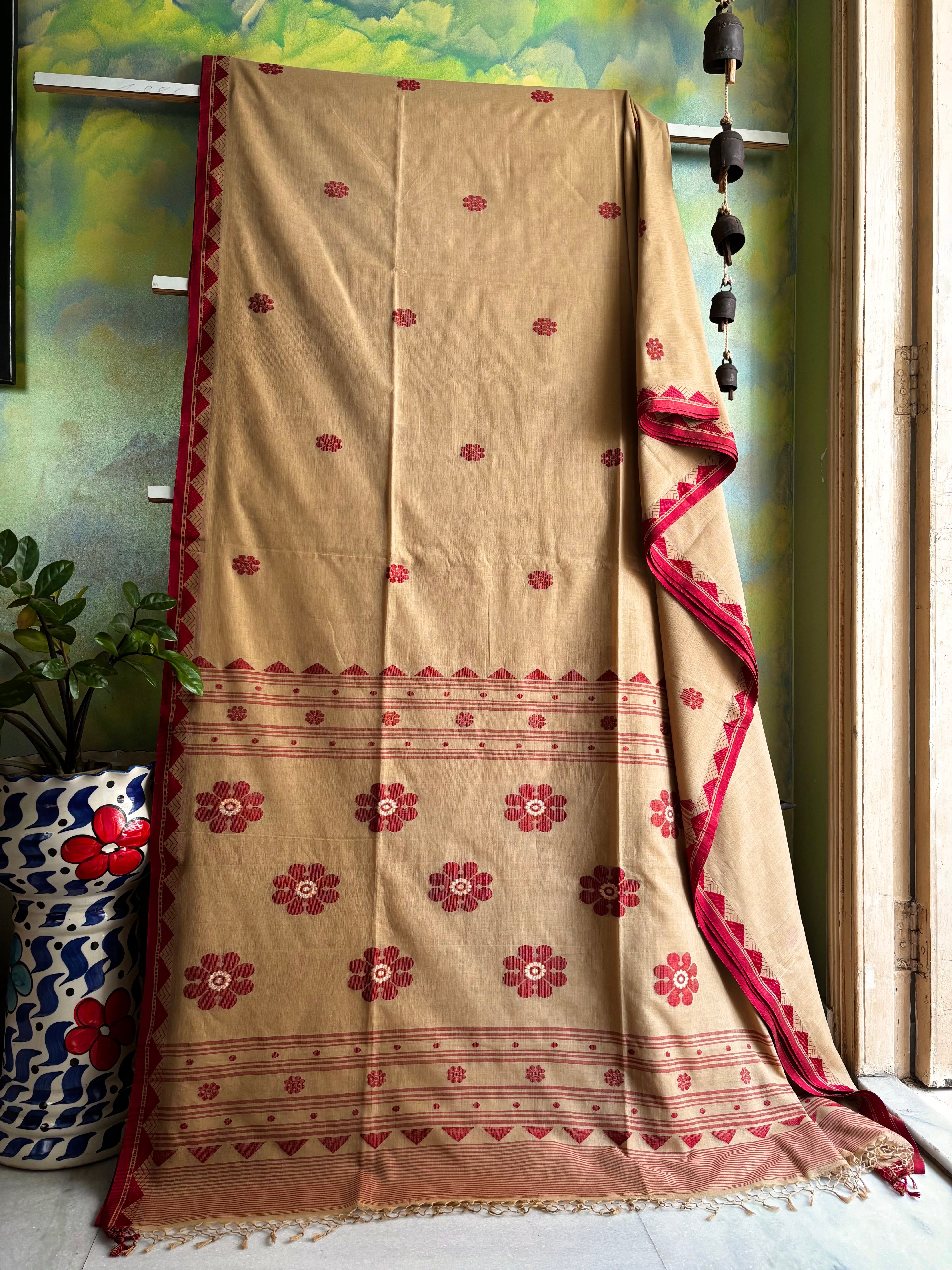 Handwoven Beige Colour Cotton Jamdani Saree