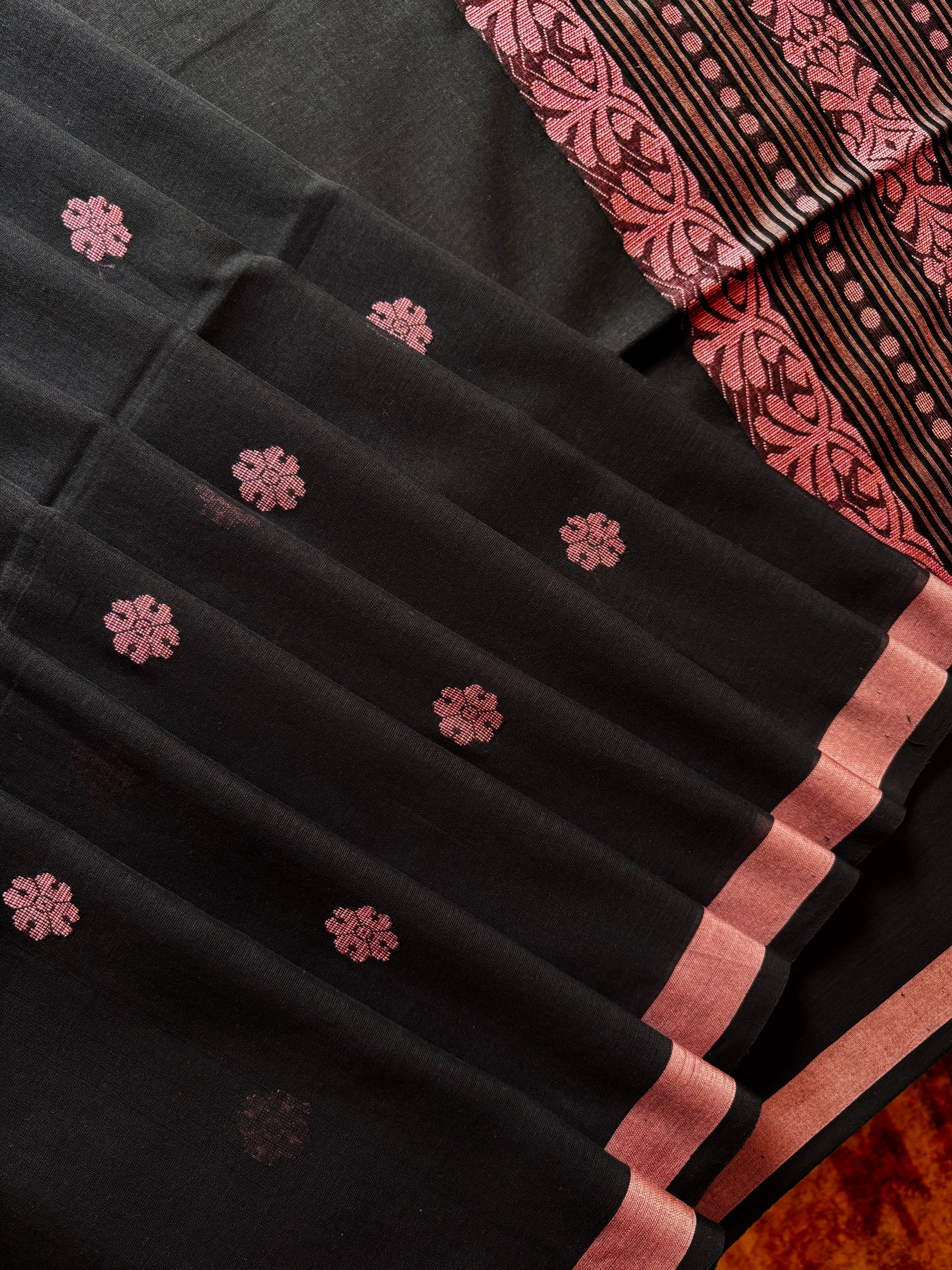 Handwoven Black Pink Cotton Jamdani Saree