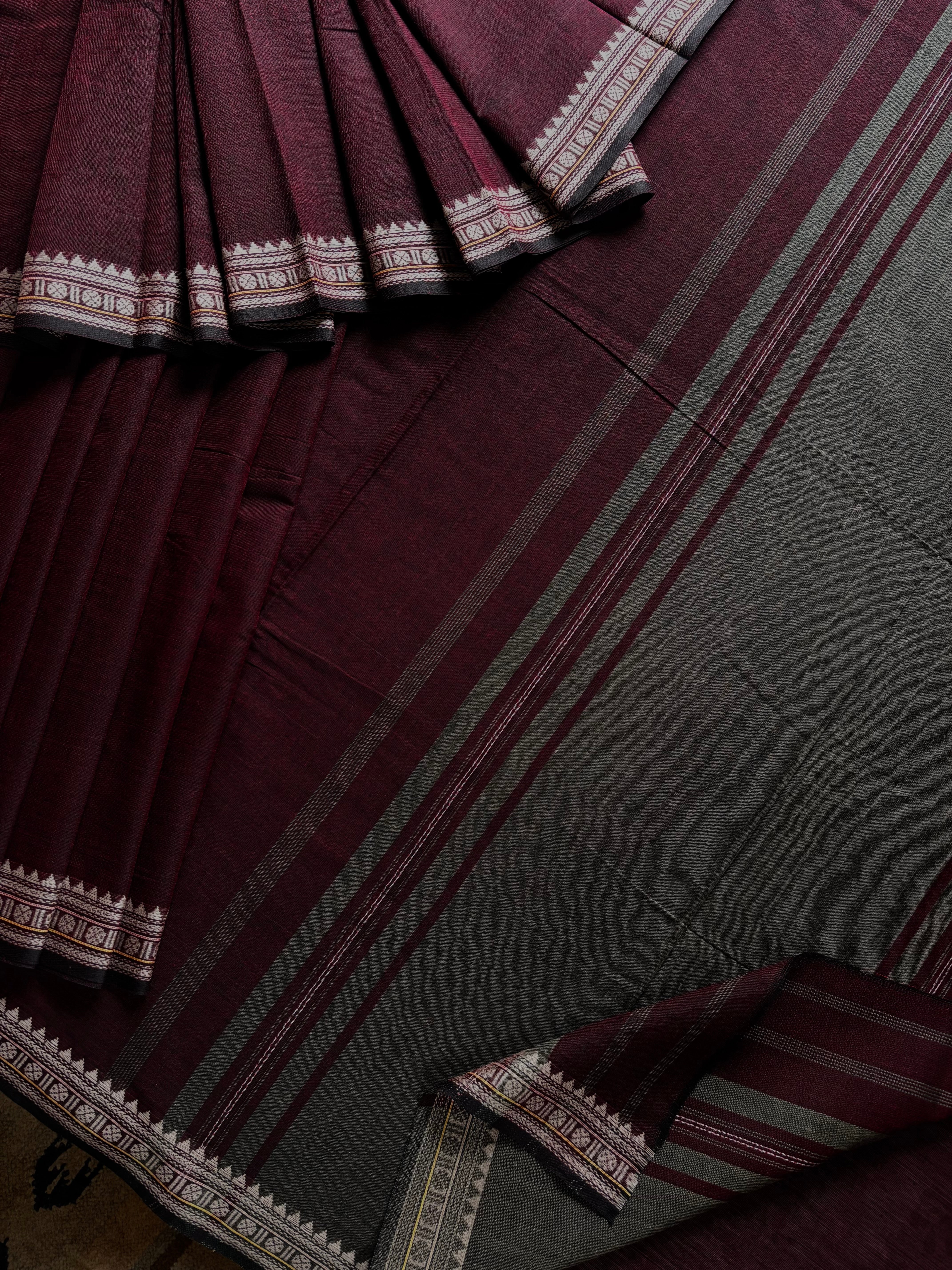 Handwoven Dark Wine Colour Cotton Dhonekhali Saree