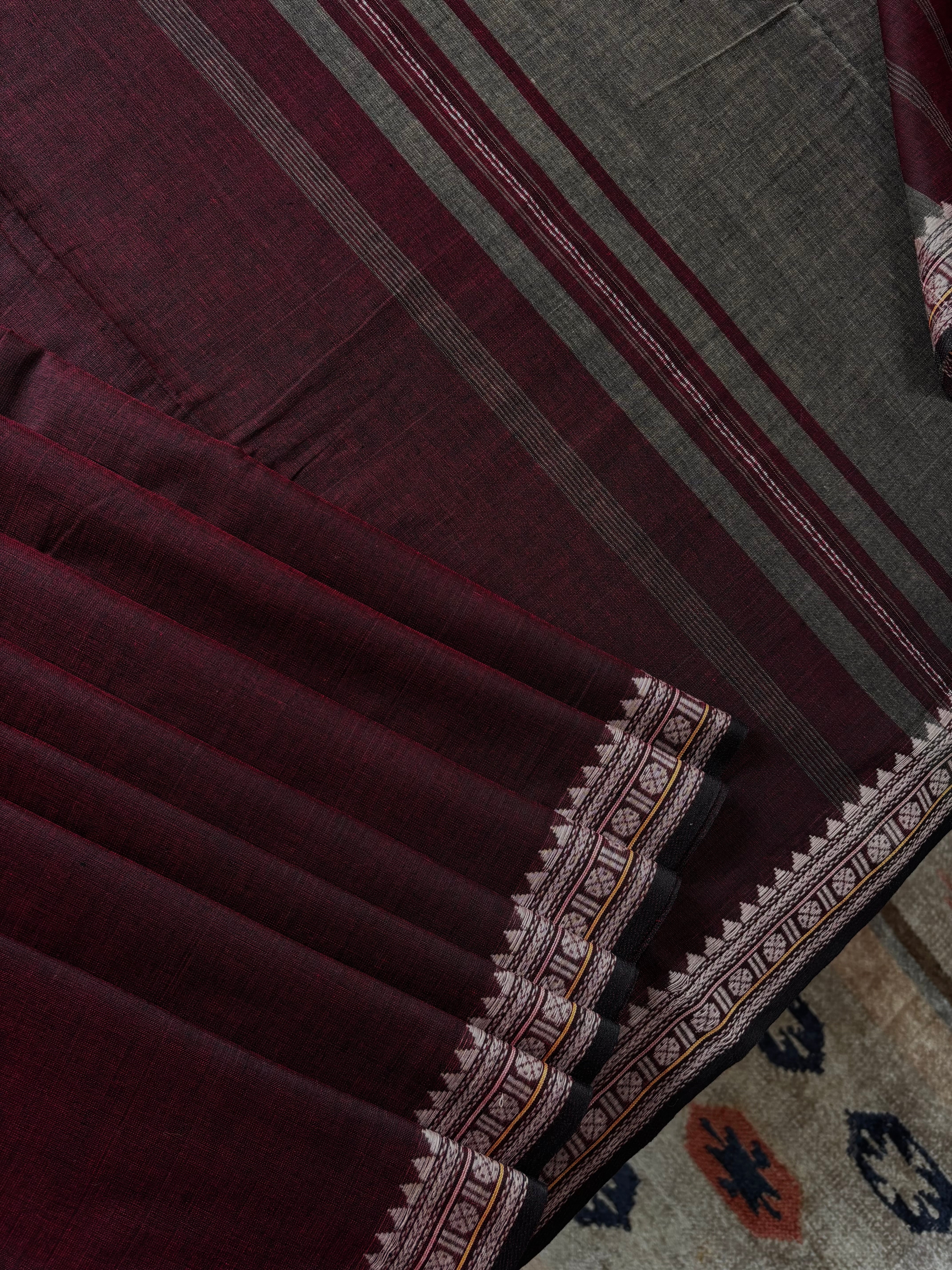 Handwoven Dark Wine Colour Cotton Dhonekhali Saree