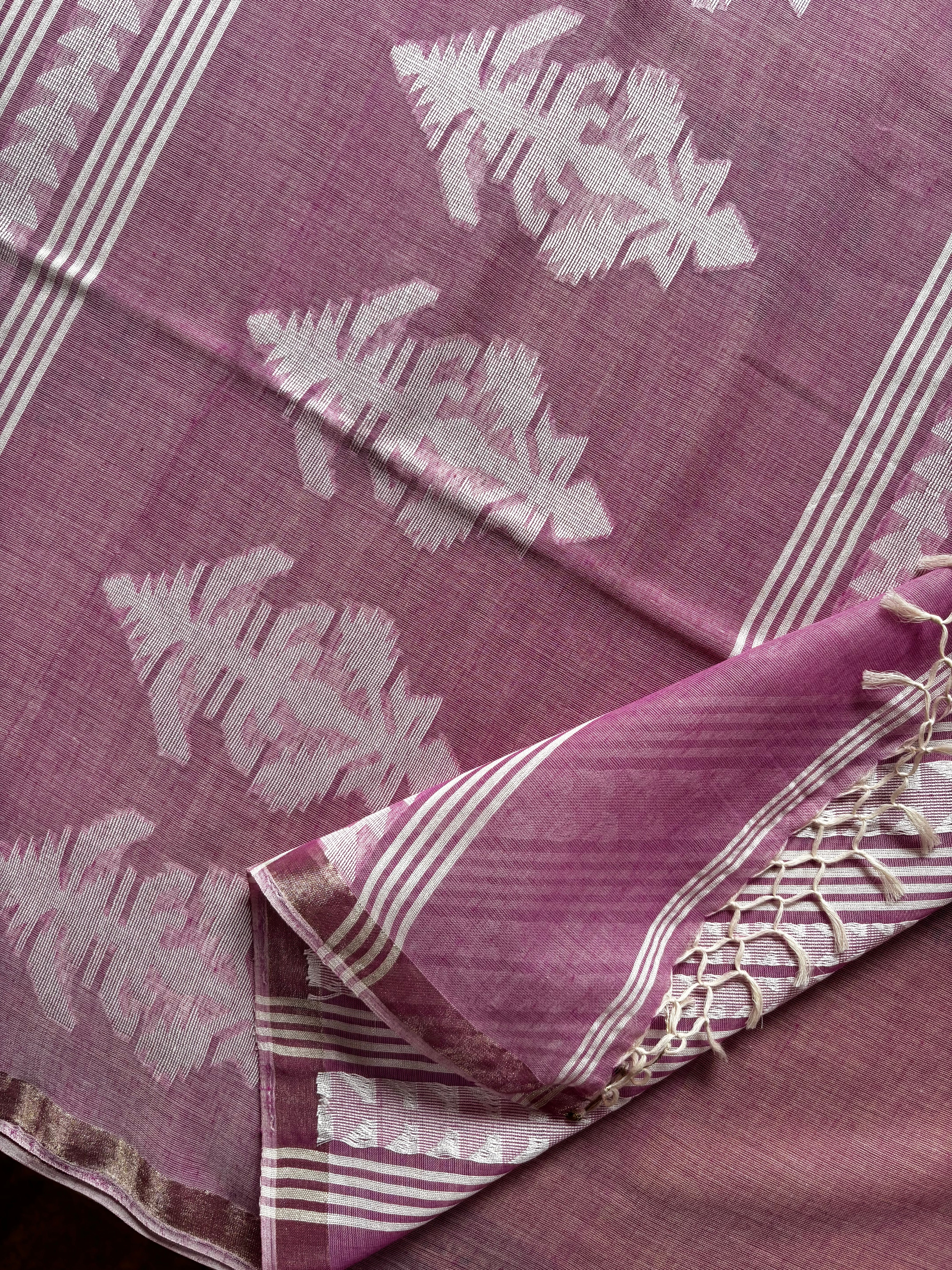 Handwoven Pink Colour Cotton Jamdani Saree