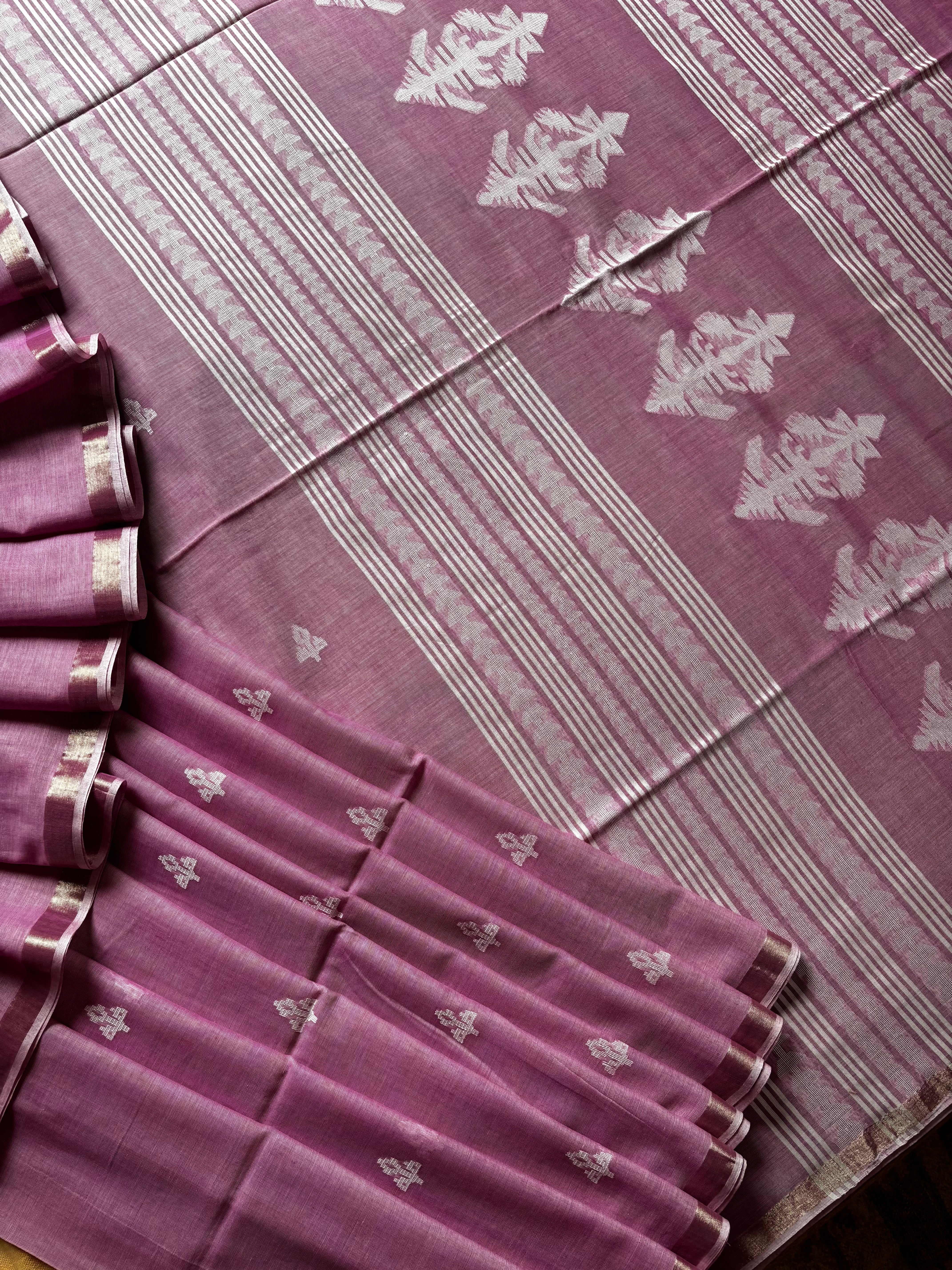 Handwoven Pink Colour Cotton Jamdani Saree