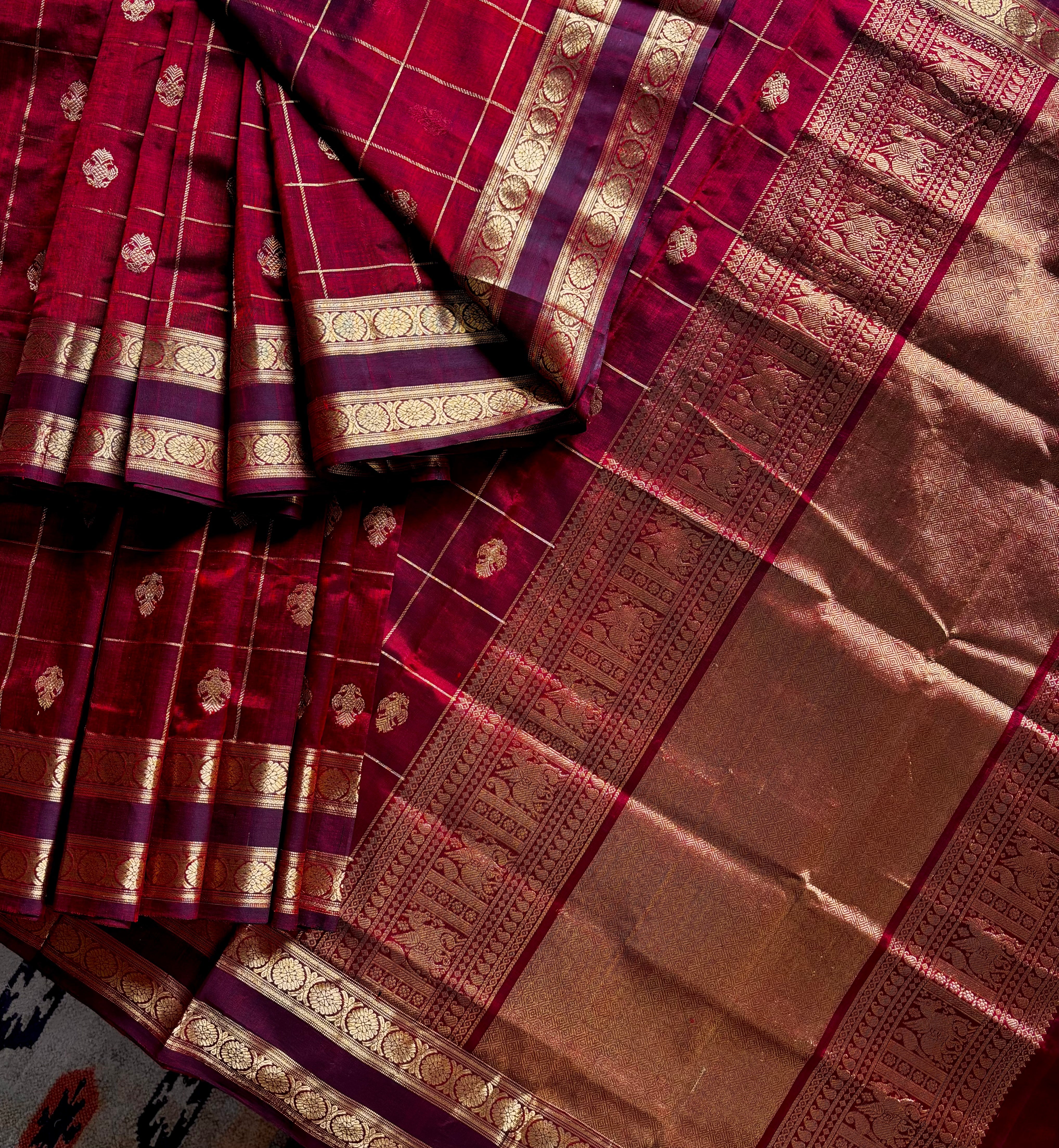 Handwoven Dark Maroon Colour Kanchipuram Silk Cotton Saree