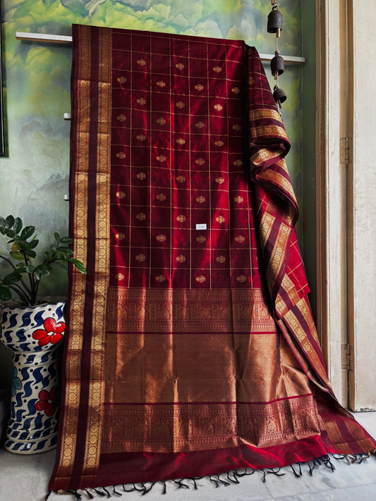 Handwoven Dark Maroon Colour Kanchipuram Silk Cotton Saree