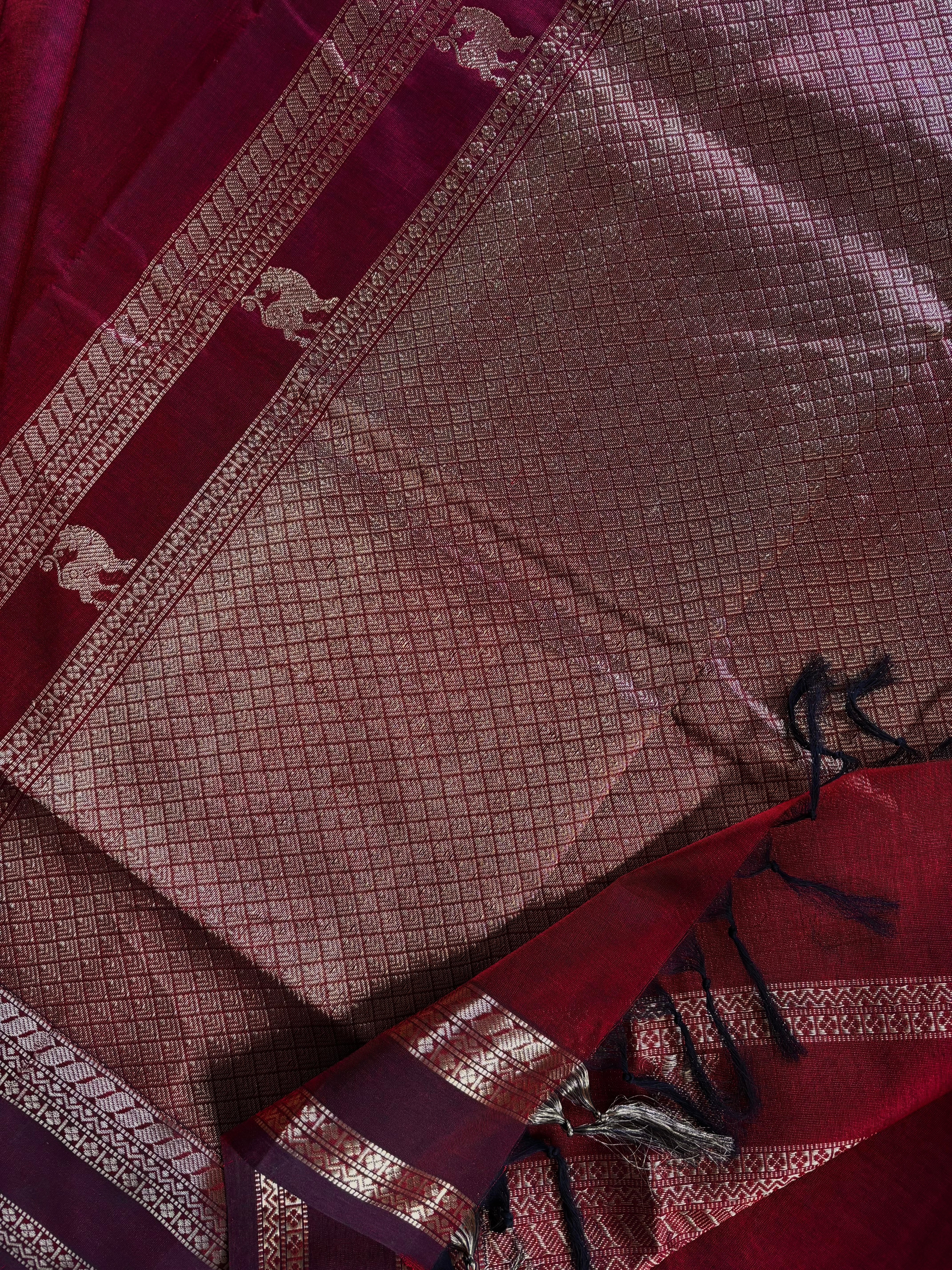 Handwoven Dark Reddish Maroon Colour Kanchipuram Silk Cotton Saree