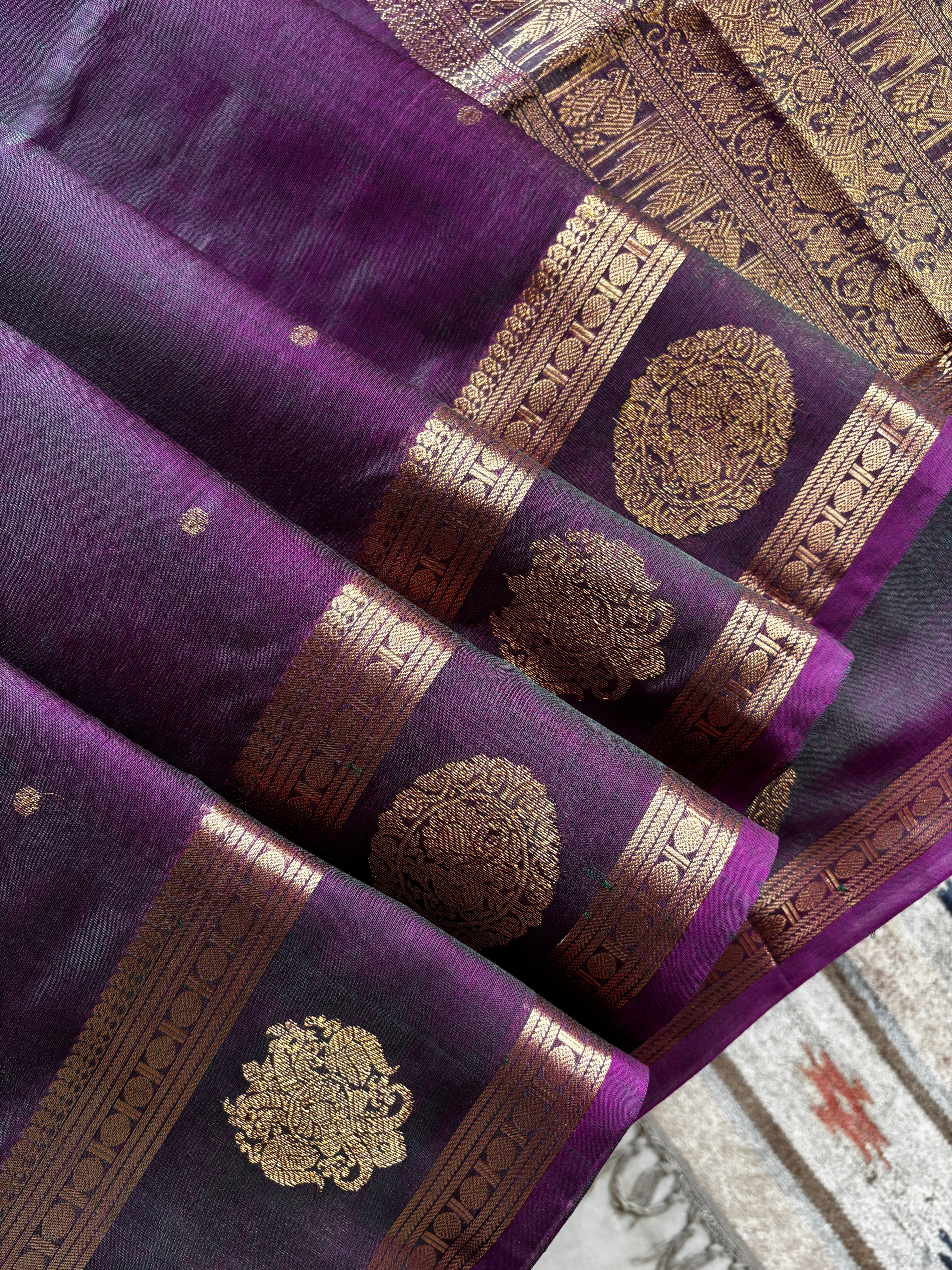 Handwoven Green Pink Dual Toned Kanchipuram Silk Cotton Saree
