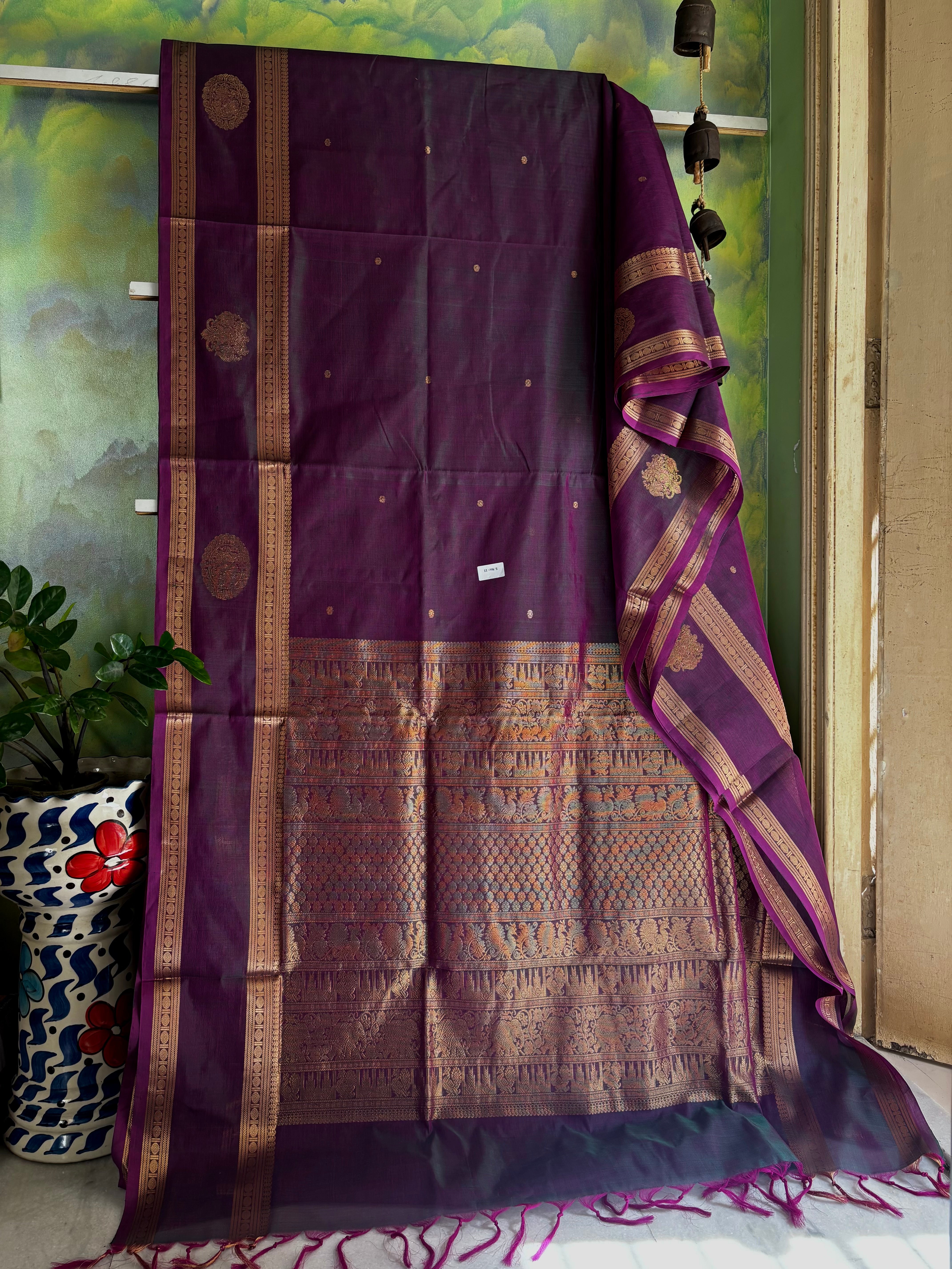 Handwoven Green Pink Dual Toned Kanchipuram Silk Cotton Saree