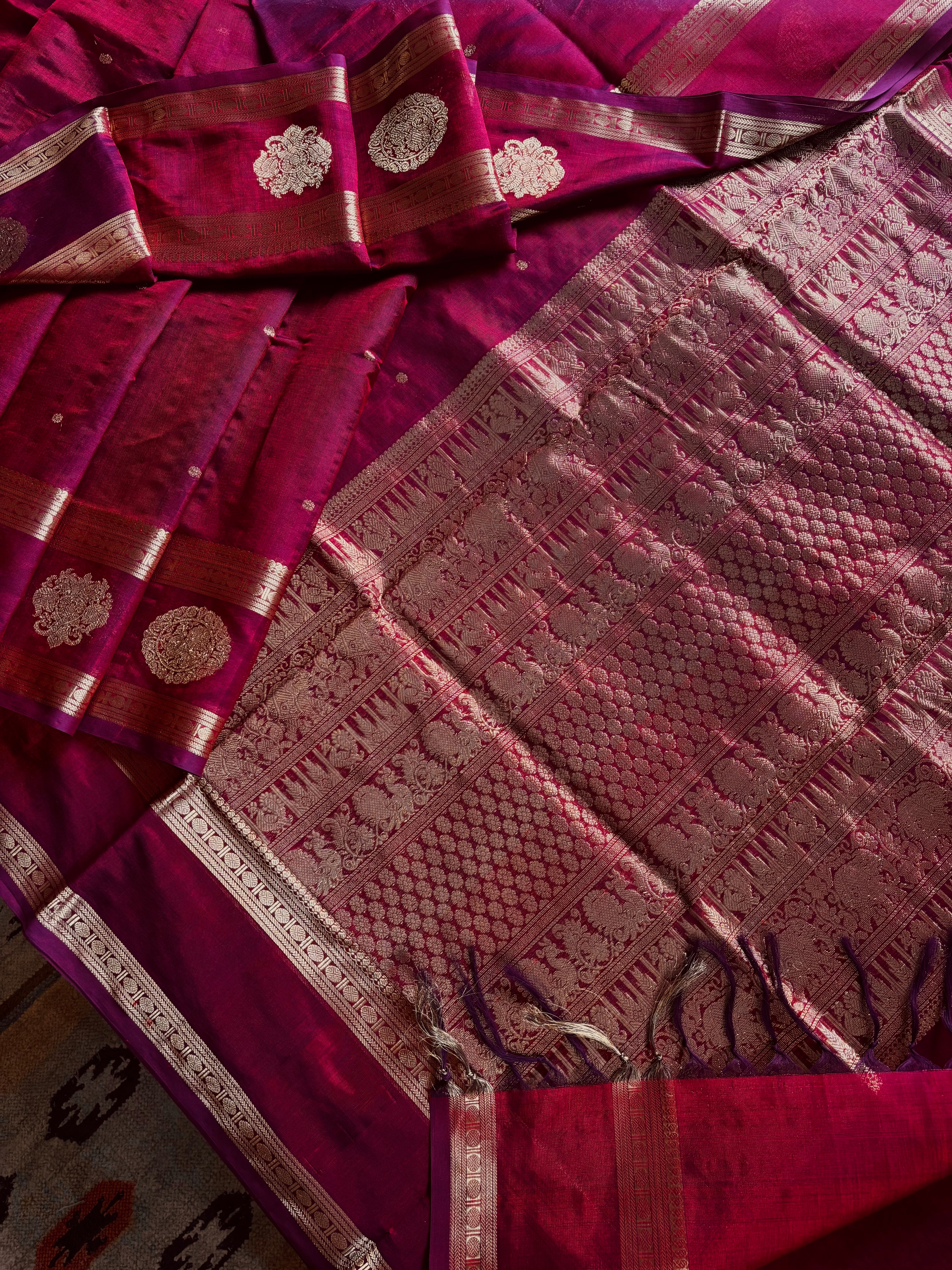 Handwoven Pomegranate Colour Kanchipuram Silk Cotton Saree