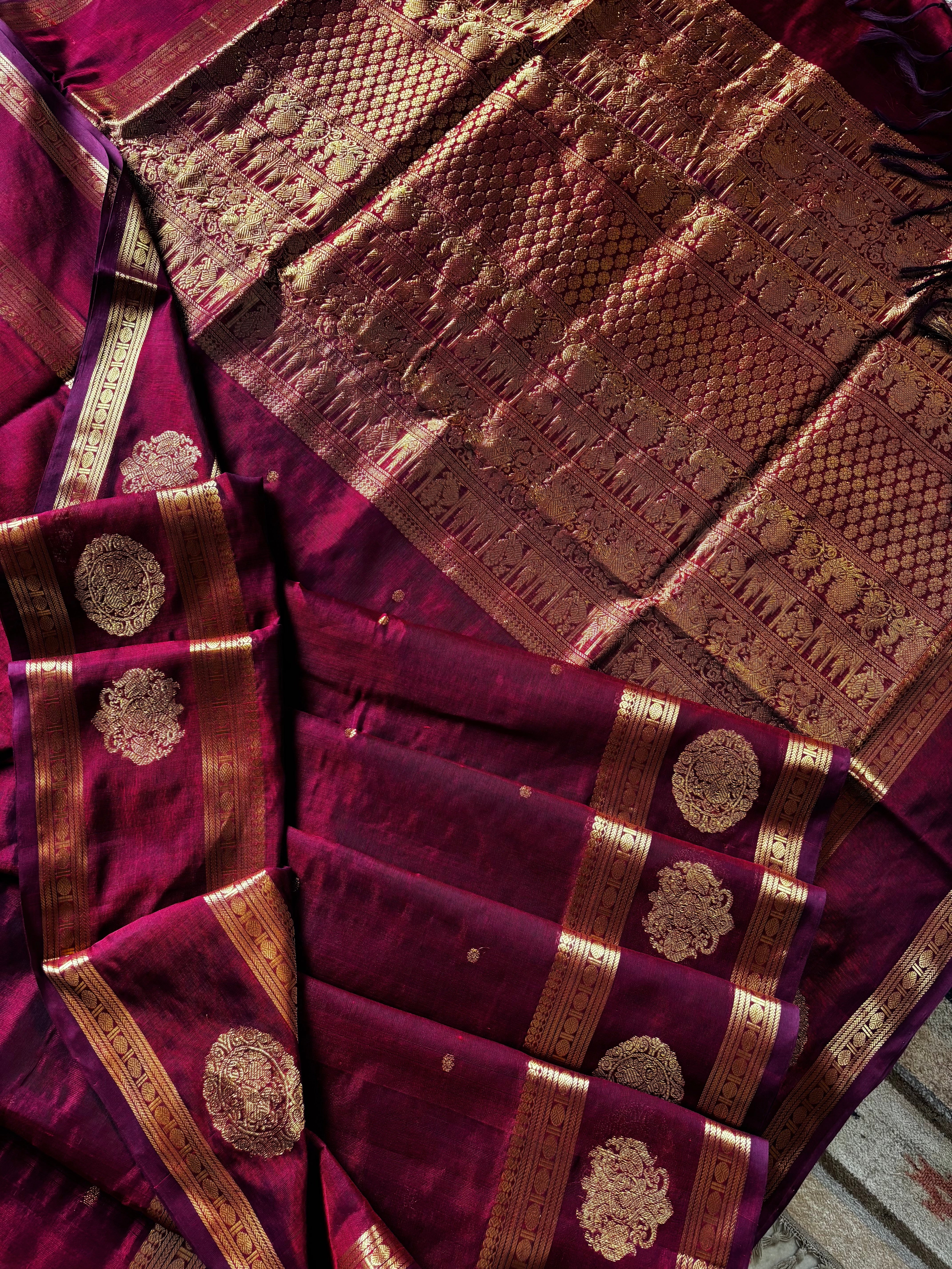 Handwoven Pomegranate Colour Kanchipuram Silk Cotton Saree