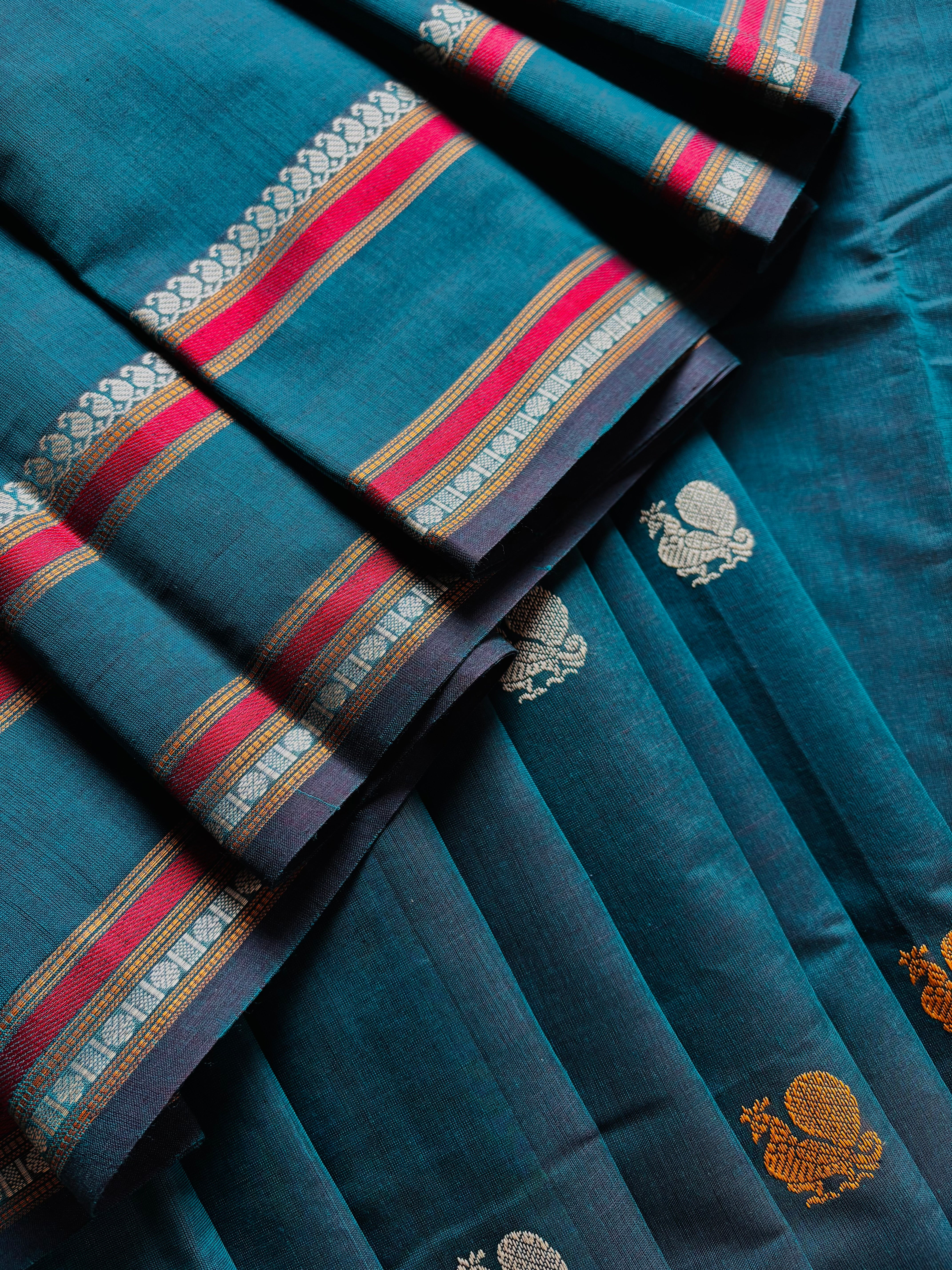 Handwoven Peacock Blue Cotton Kanchipuram Saree