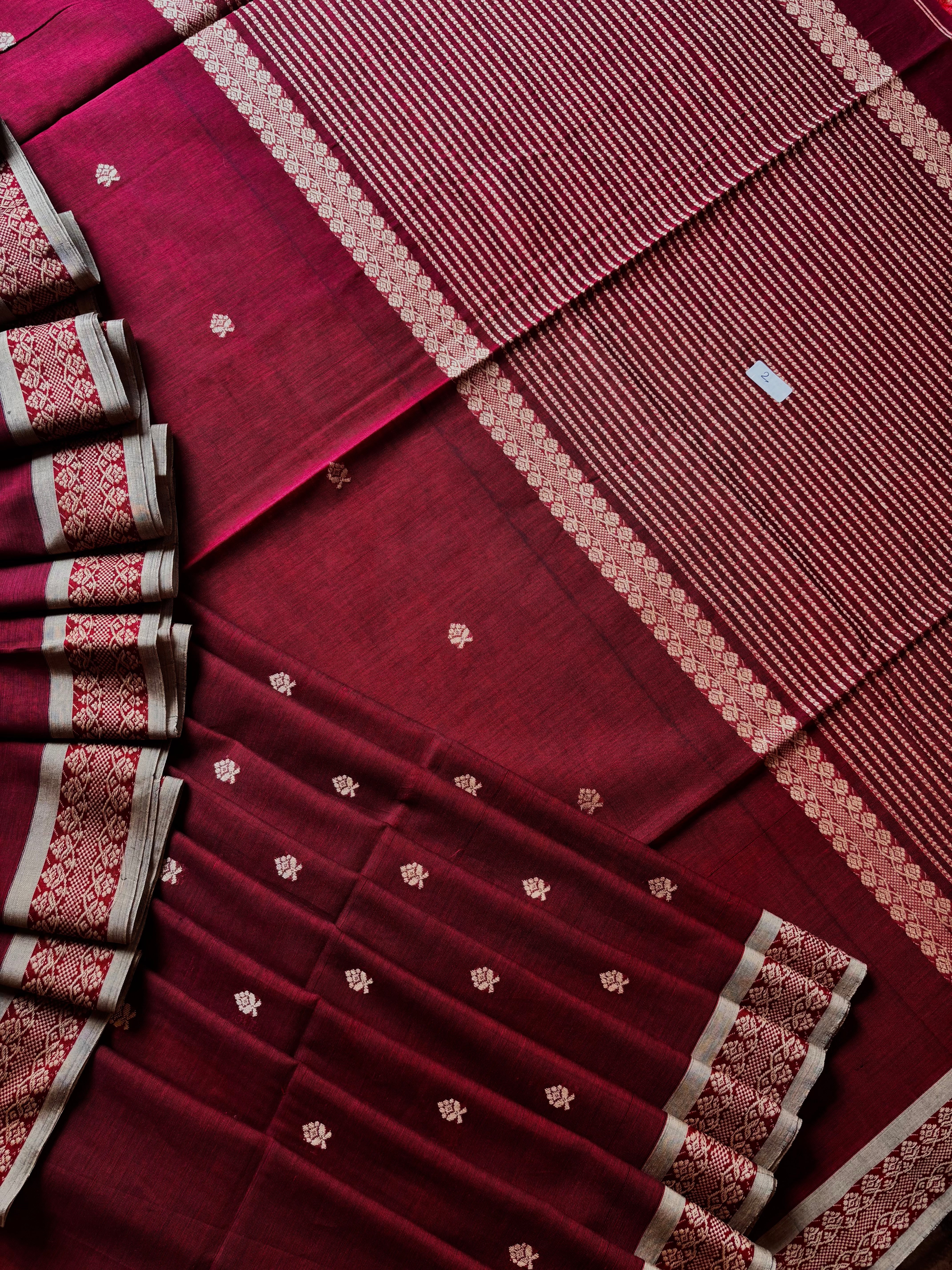 Handwoven Maroon Beige Phulia Cotton Saree