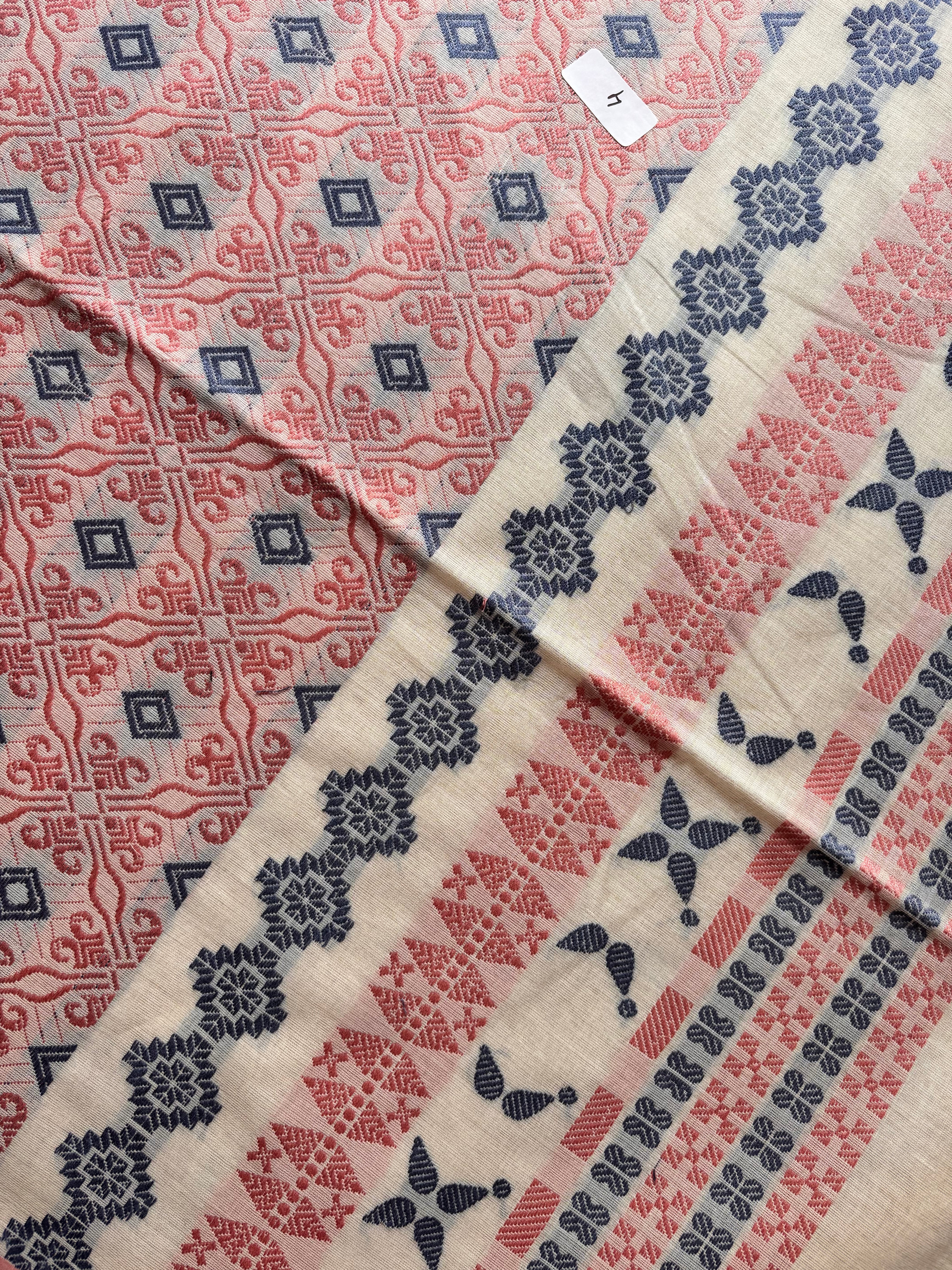 Handwoven Offwhite Colour Phulia Cotton Saree