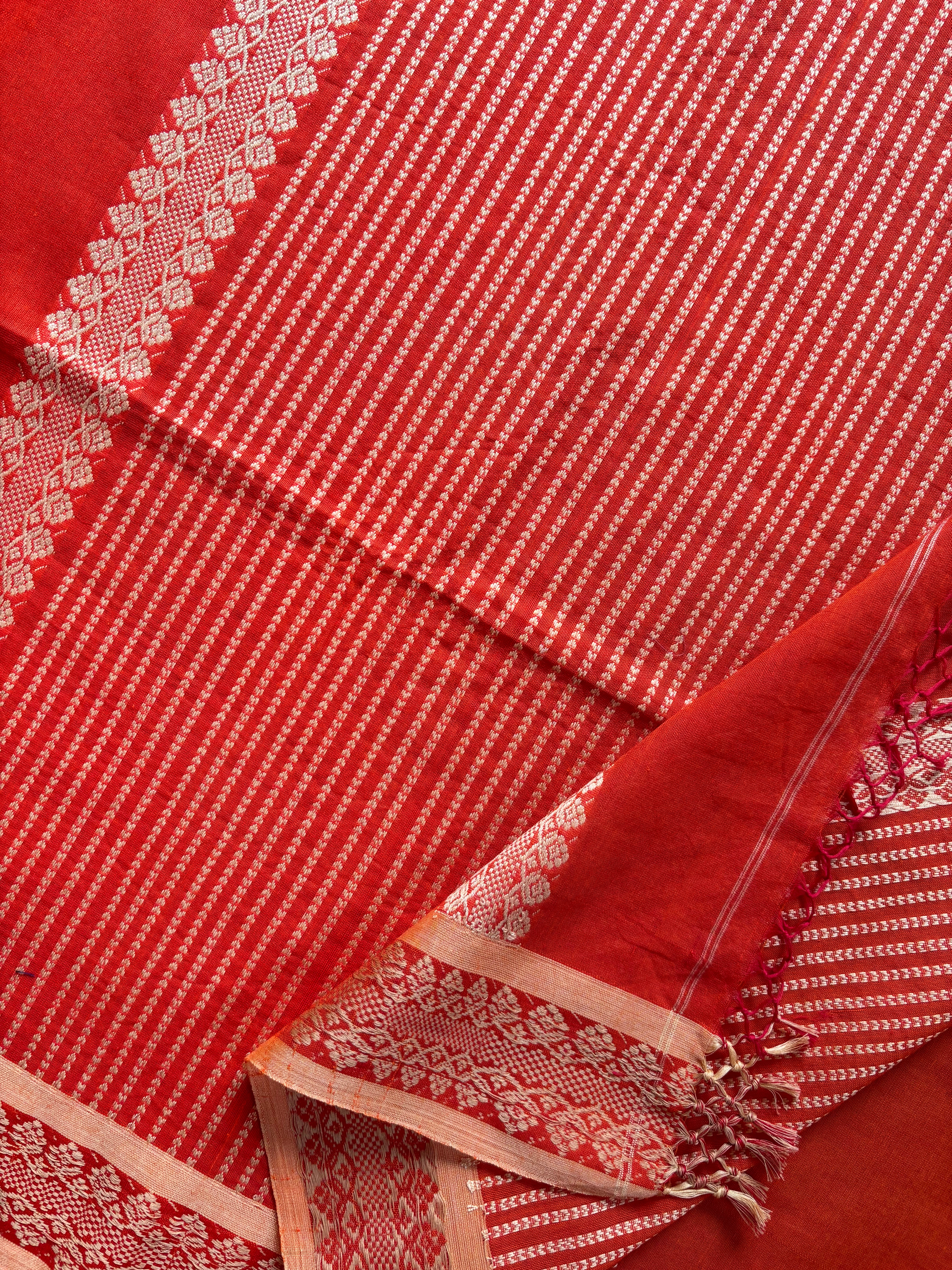 Handwoven Orange Colour Phulia Cotton Saree