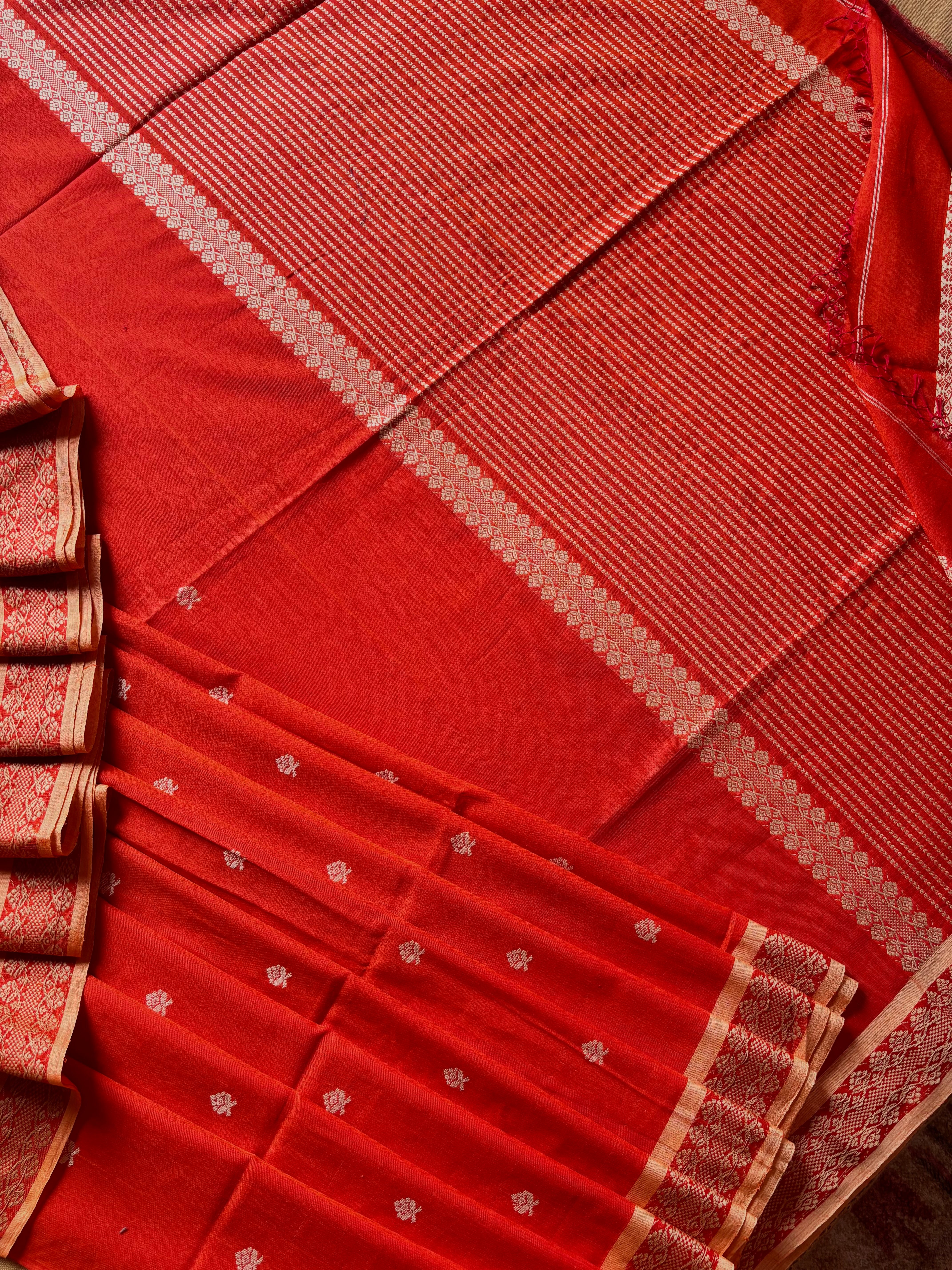 Handwoven Orange Colour Phulia Cotton Saree