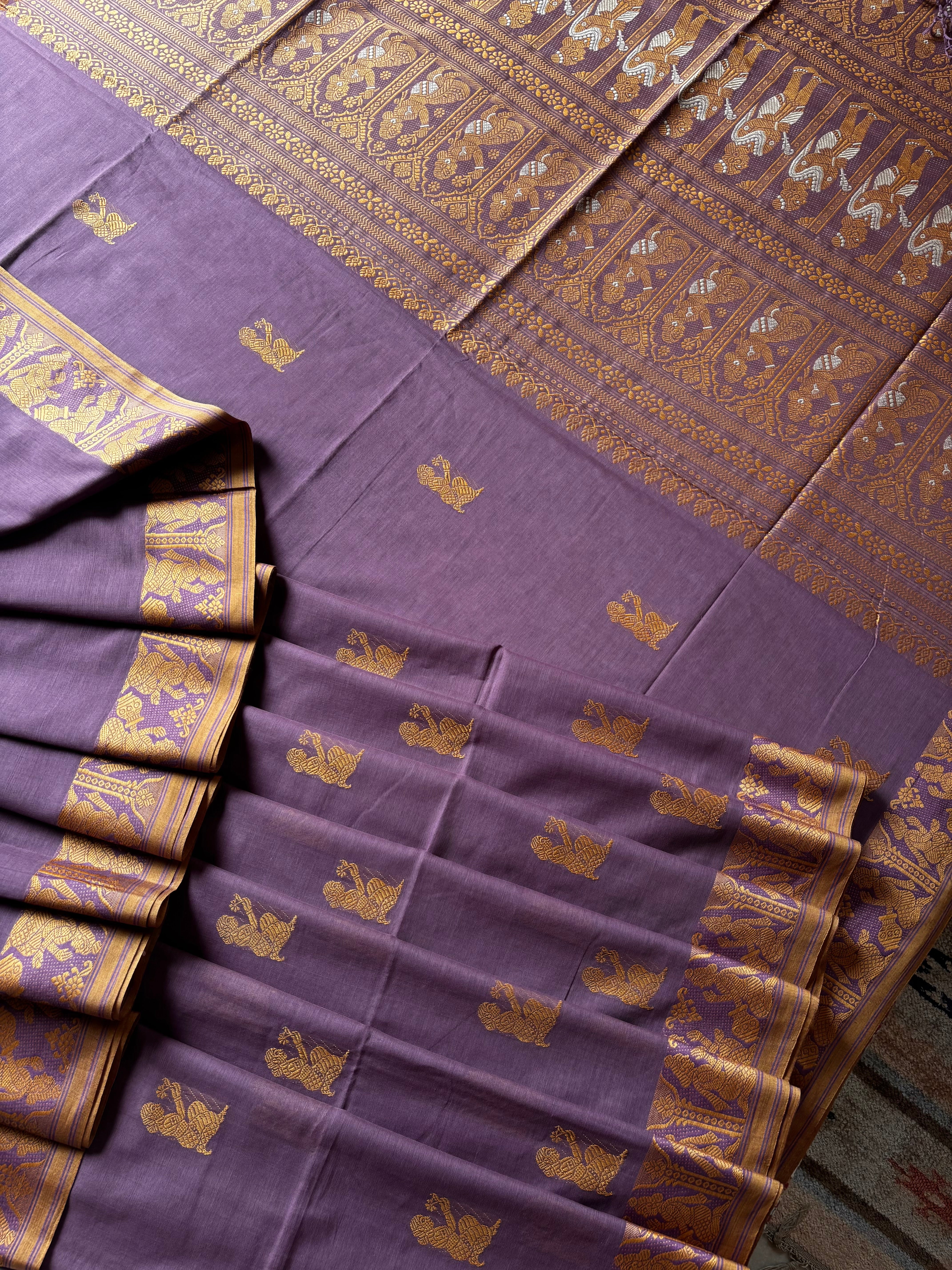 Handwoven Light Dusty Purple Colour Cotton Baluchari Saree