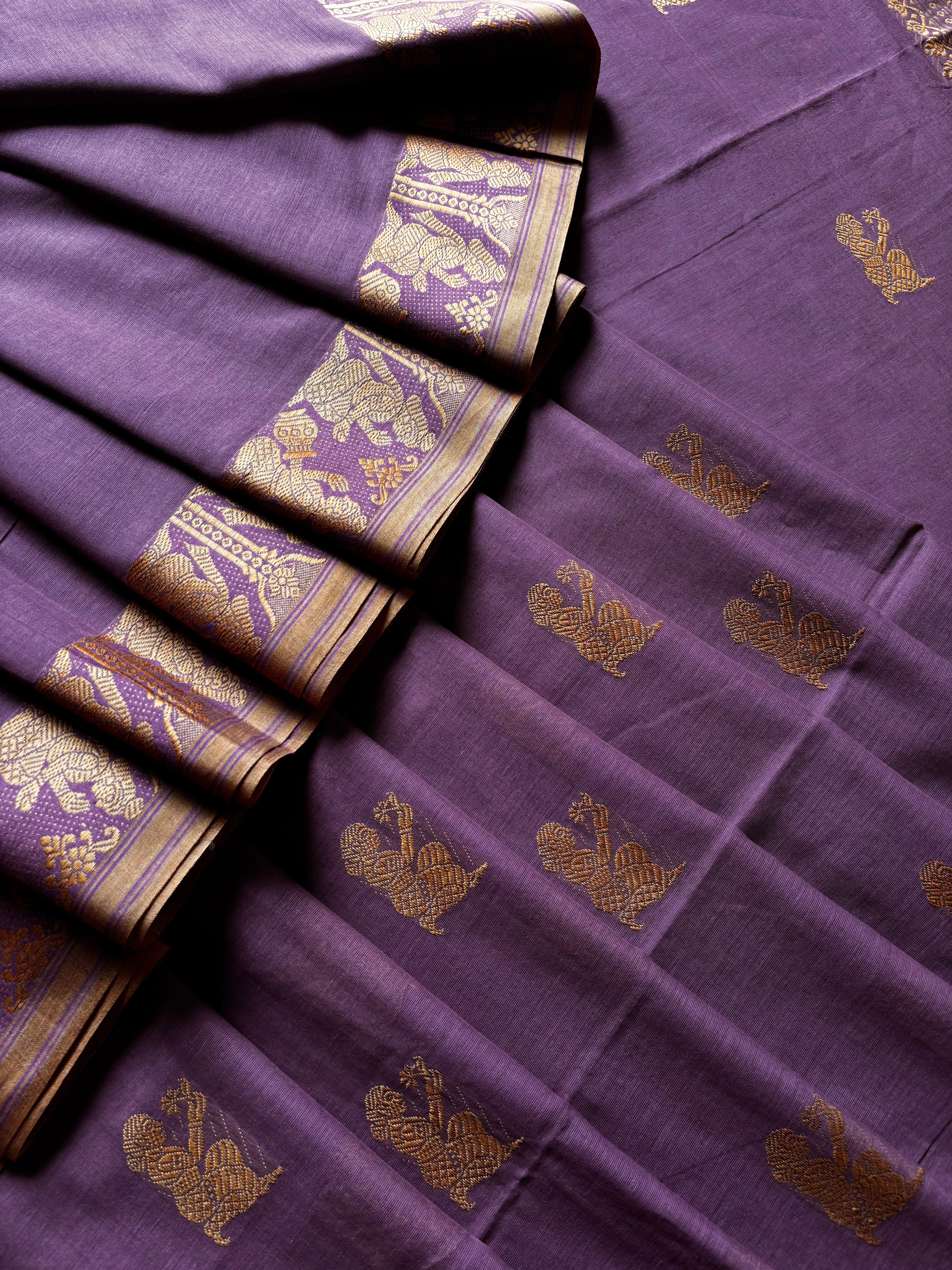 Handwoven Light Dusty Purple Colour Cotton Baluchari Saree