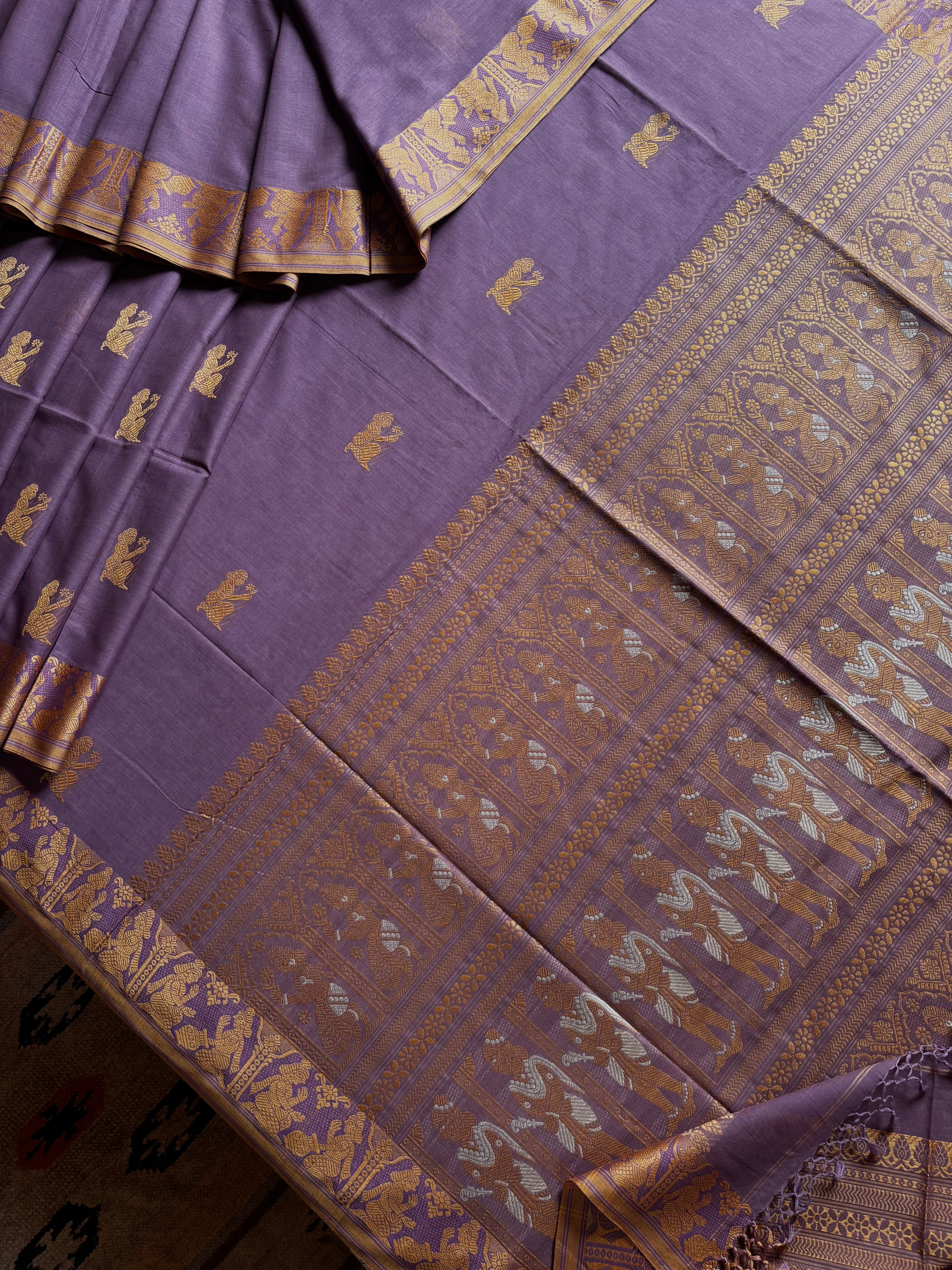 Handwoven Light Dusty Purple Colour Cotton Baluchari Saree