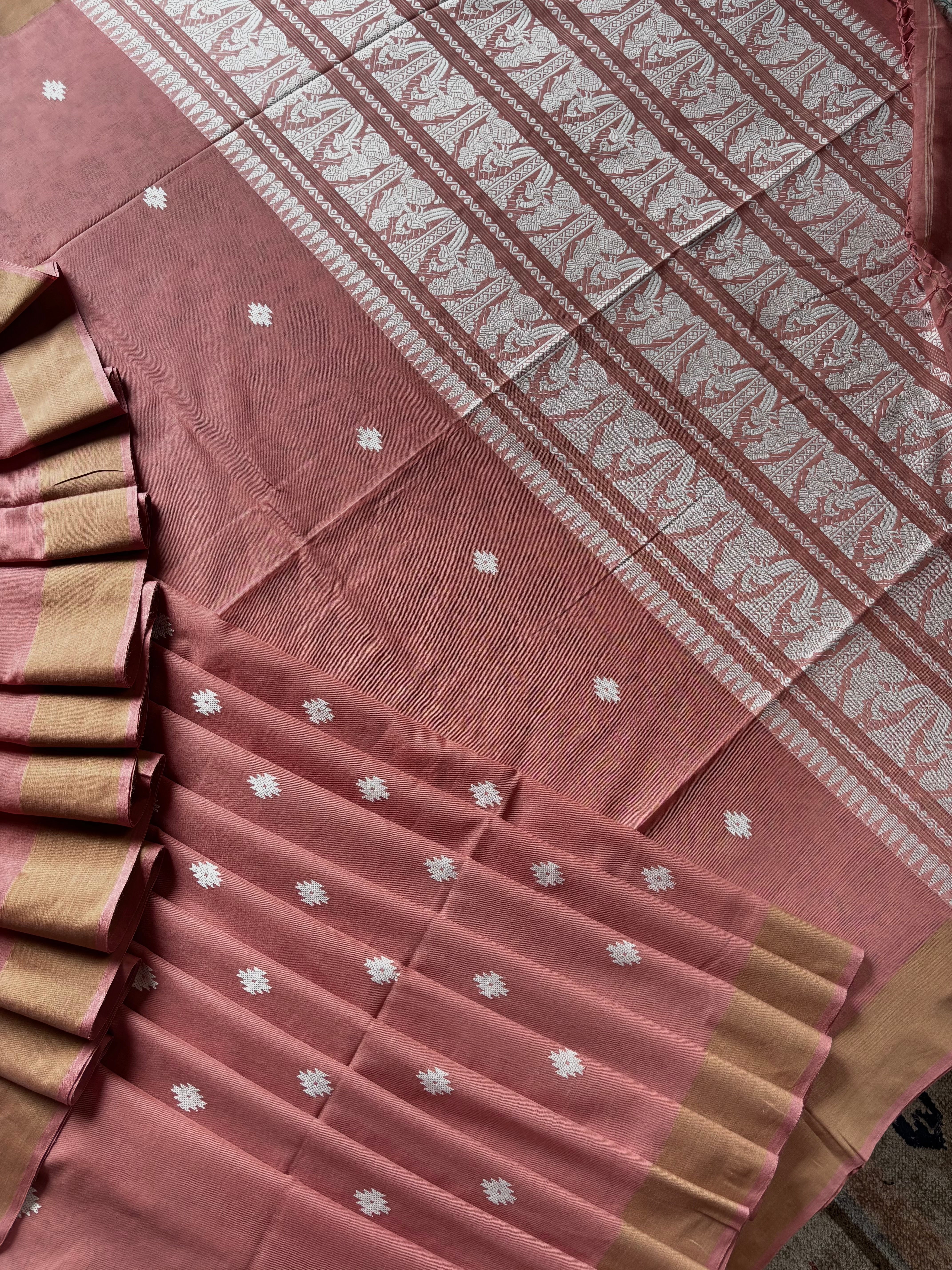 Handwoven Light Peachich Pink Colour Cotton Baluchari Saree