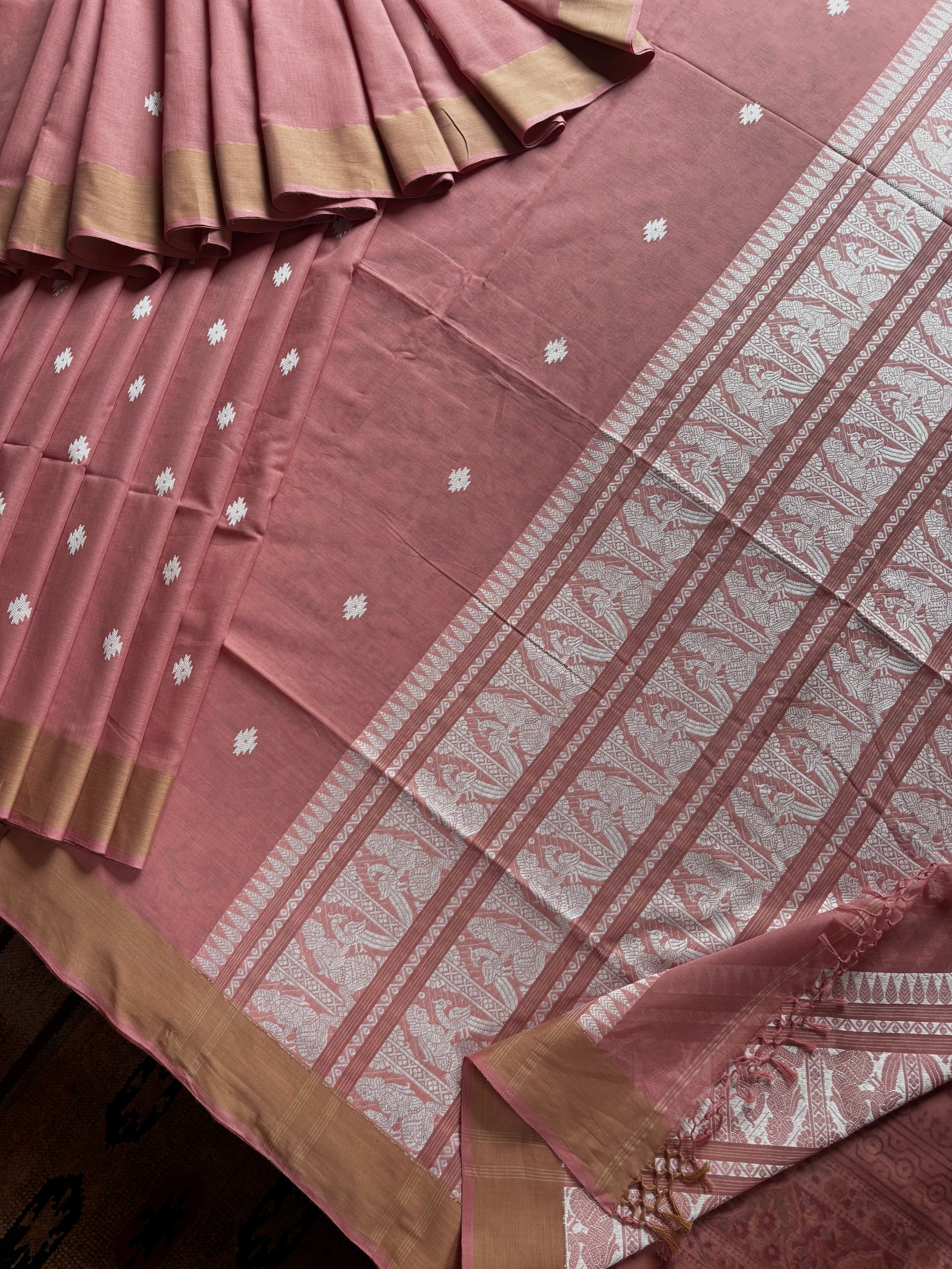 Handwoven Light Peachich Pink Colour Cotton Baluchari Saree