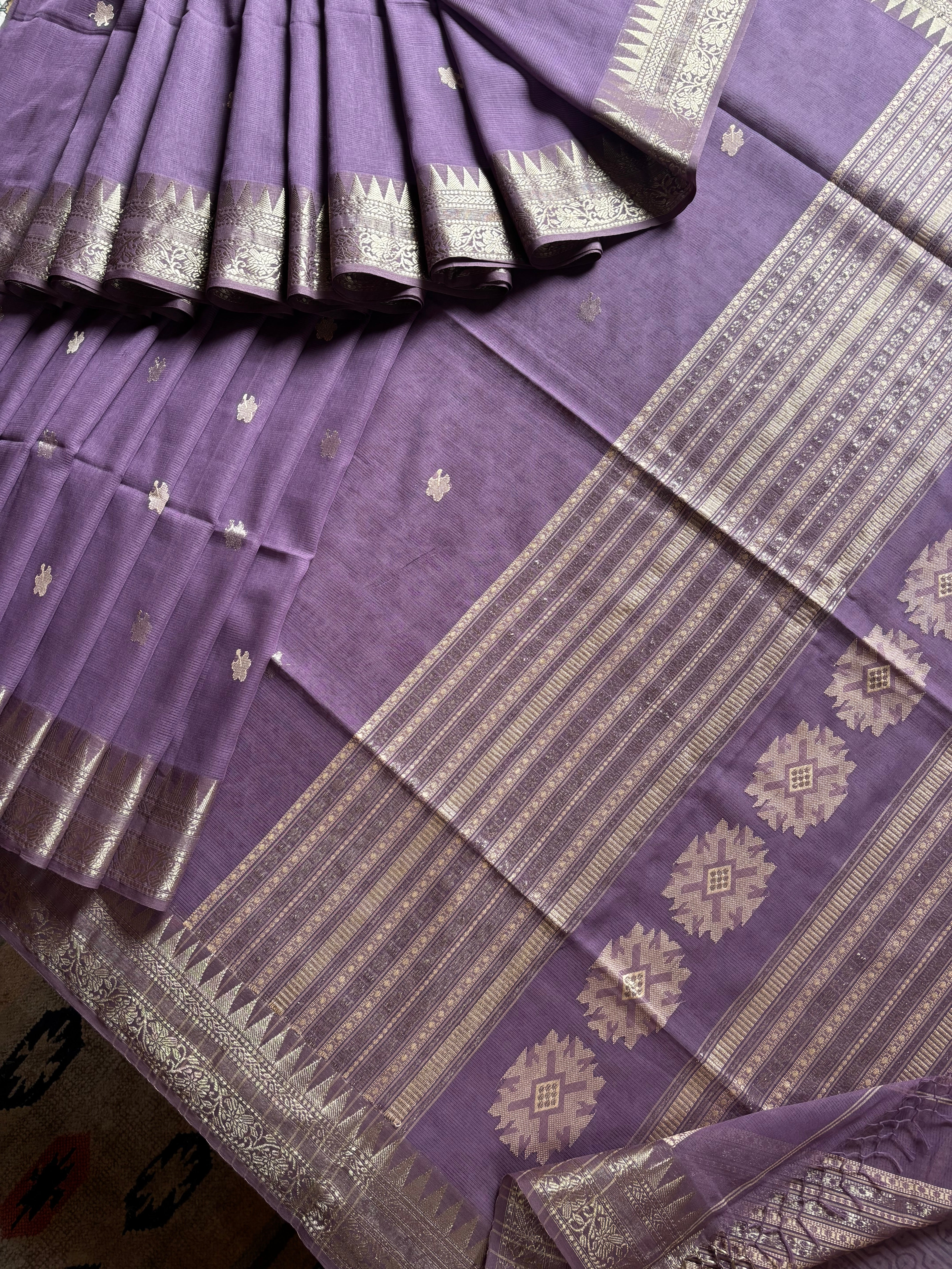 Handwoven Light Dusty Lavender Colour Phulia Cotton Saree