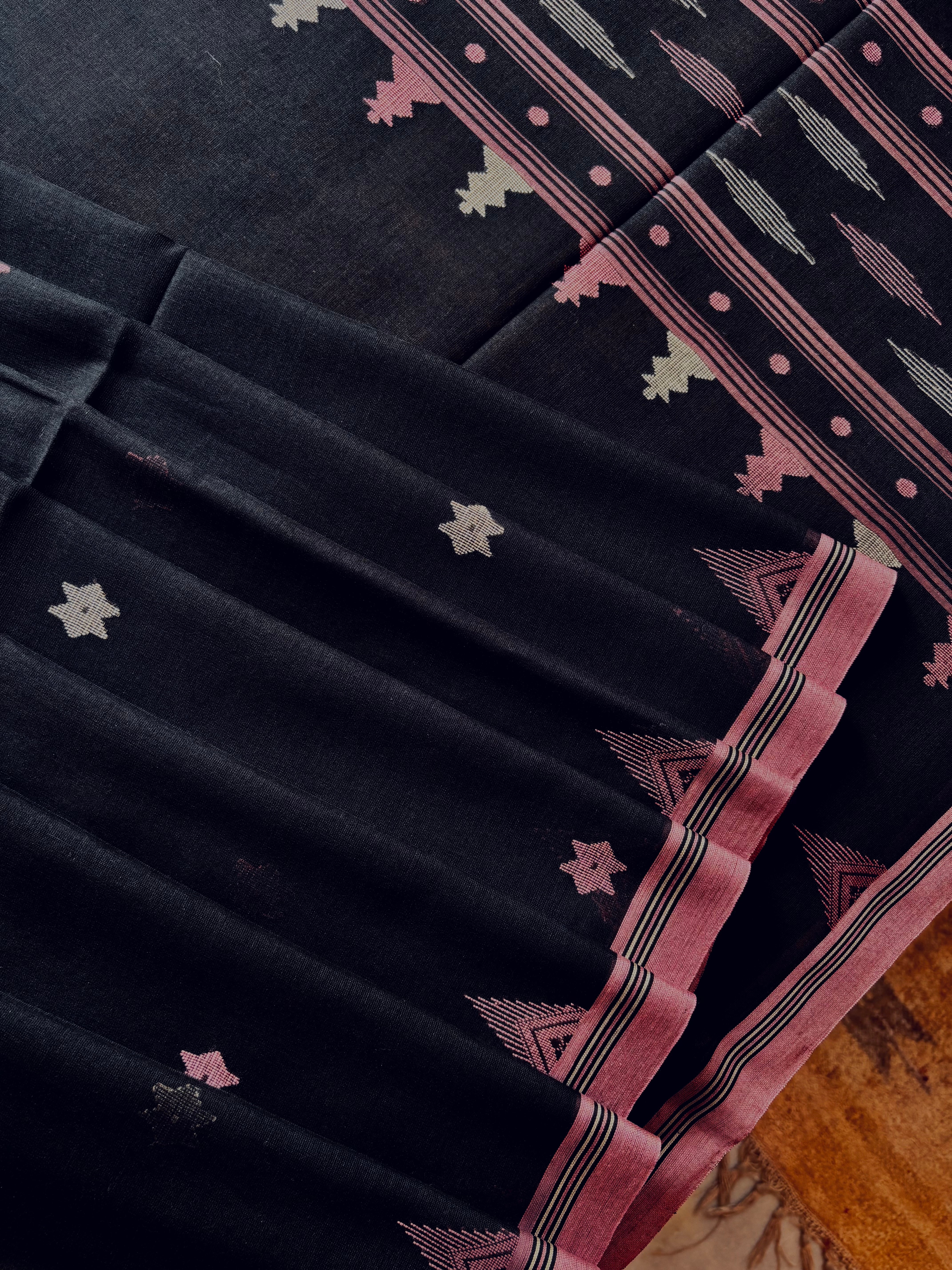 Handwoven Black Dusty Pink Cotton Jamdani Saree