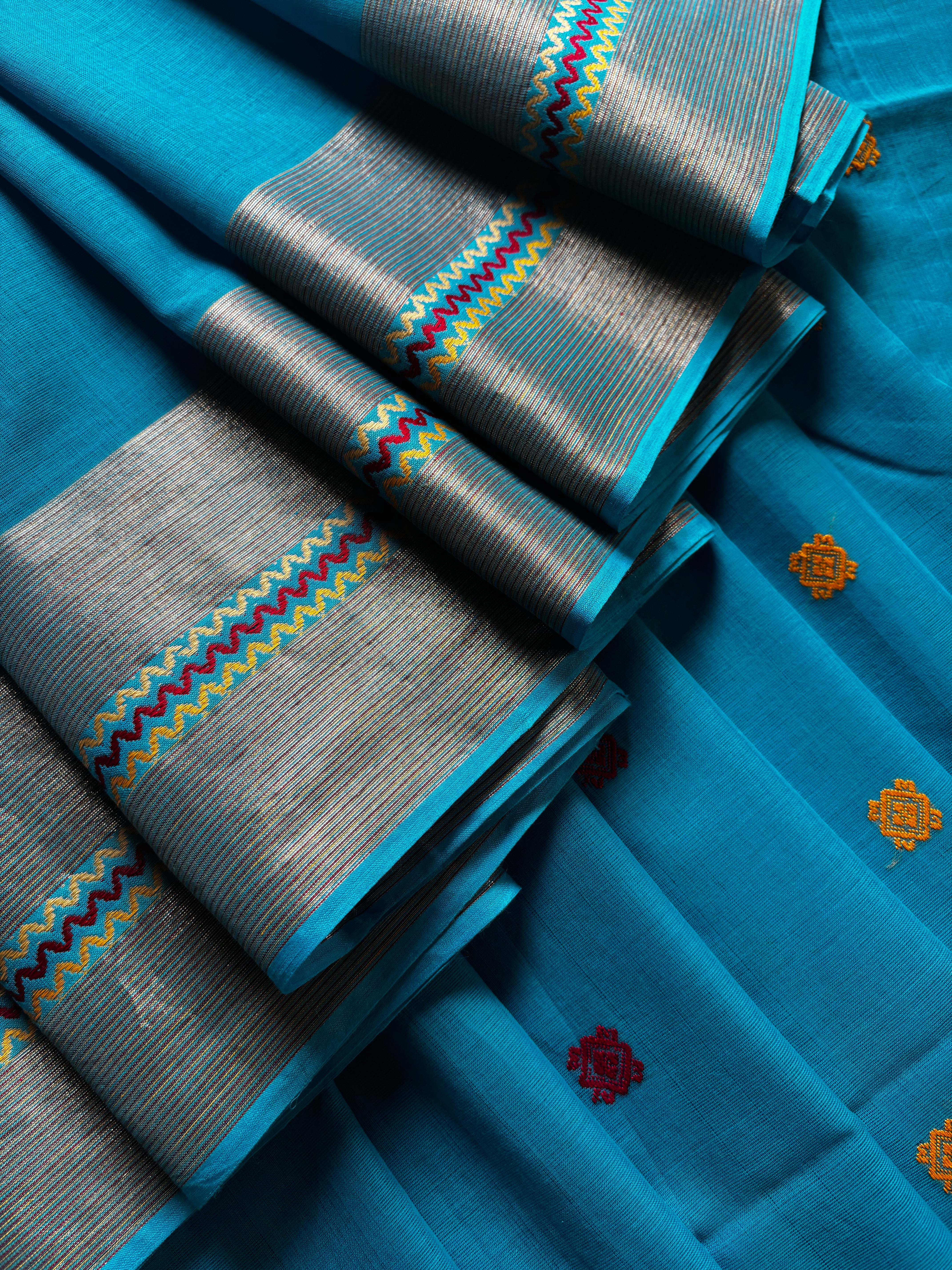 Handwoven Dark Firozi Blue Colour Phulia Cotton Saree