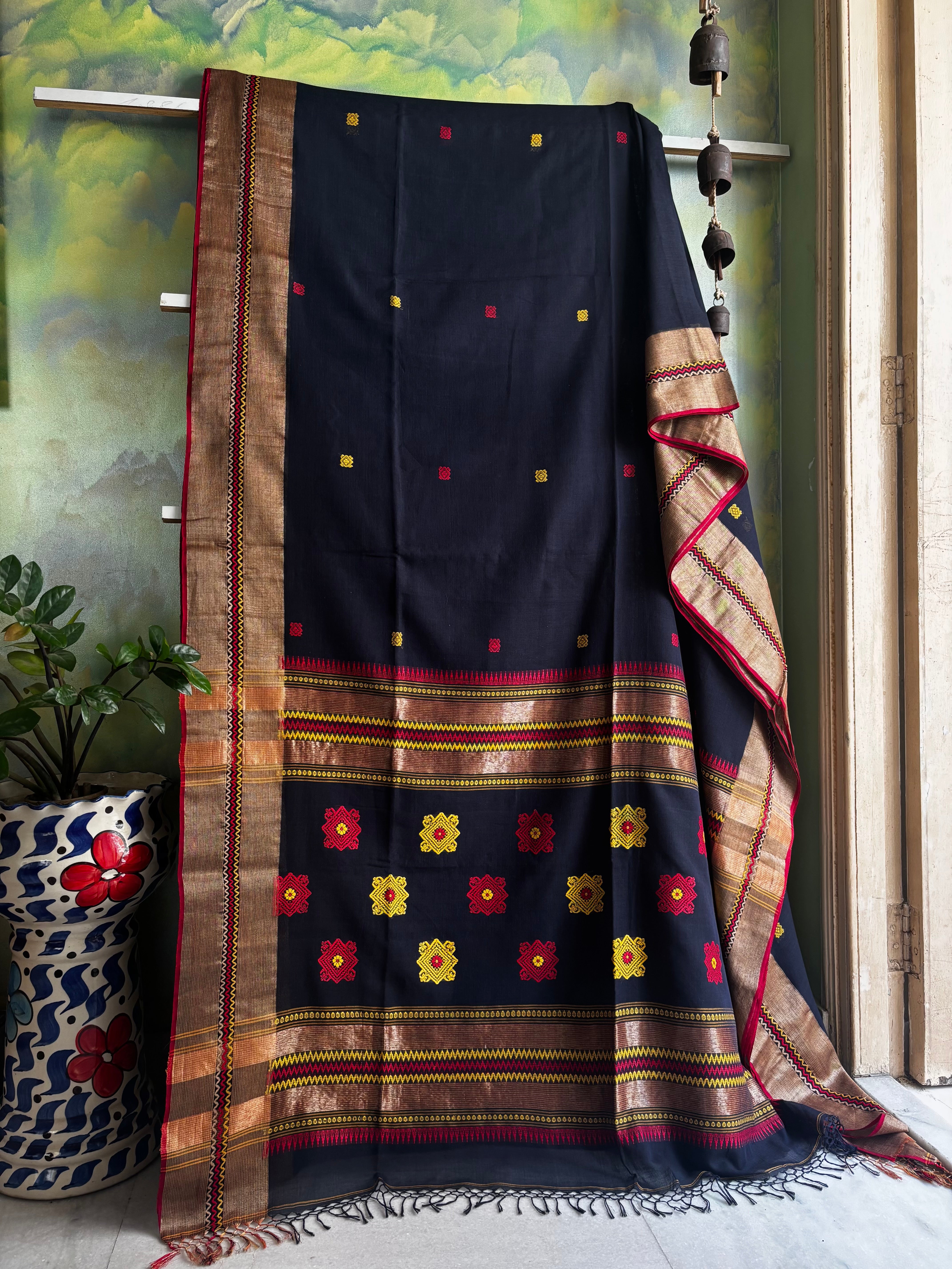 Handwoven Dark Midnight Blue Colour Phulia Cotton Saree