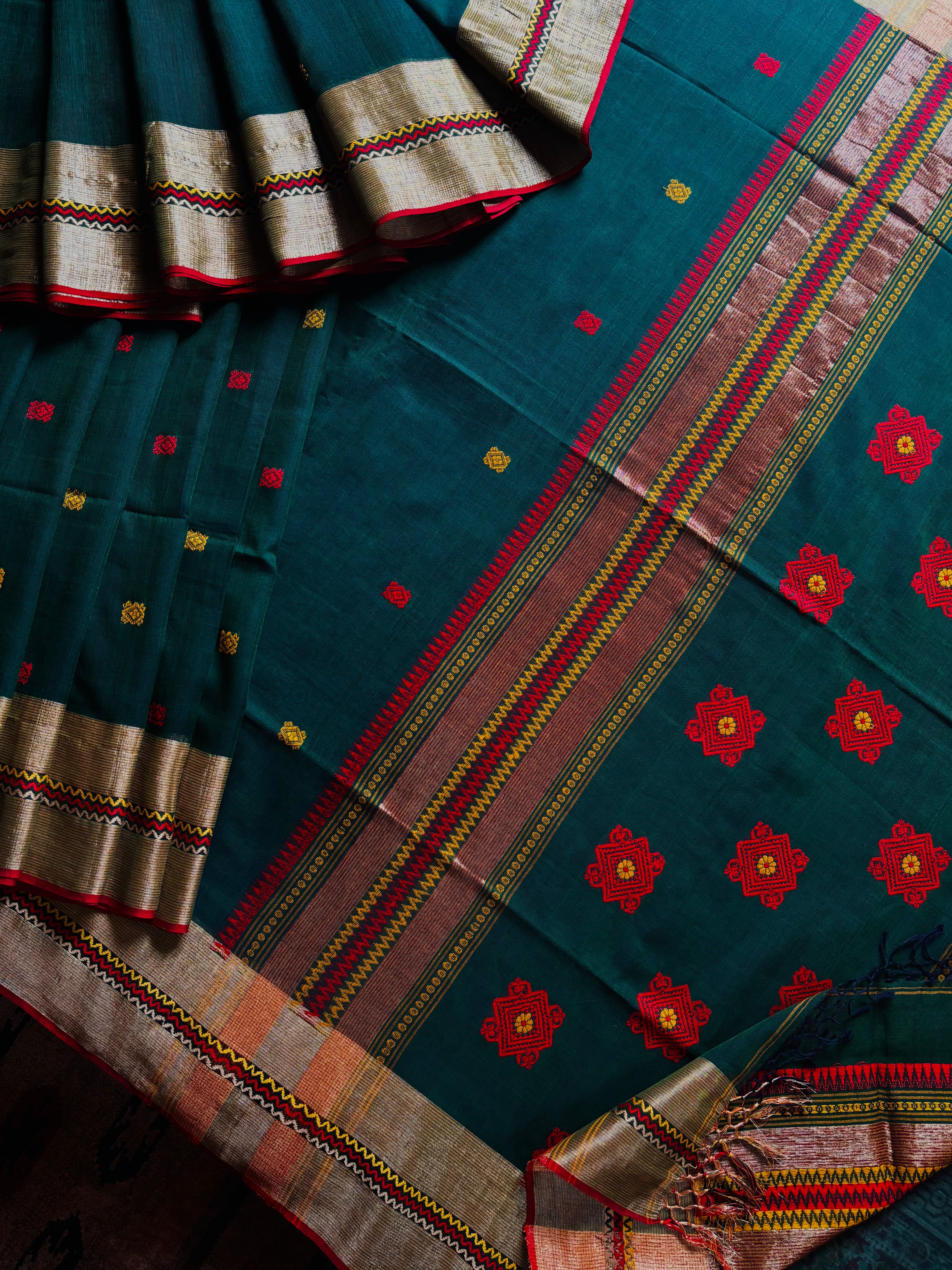 Handwoven Dark Green Blue Dual Toned Phulia Cotton Saree