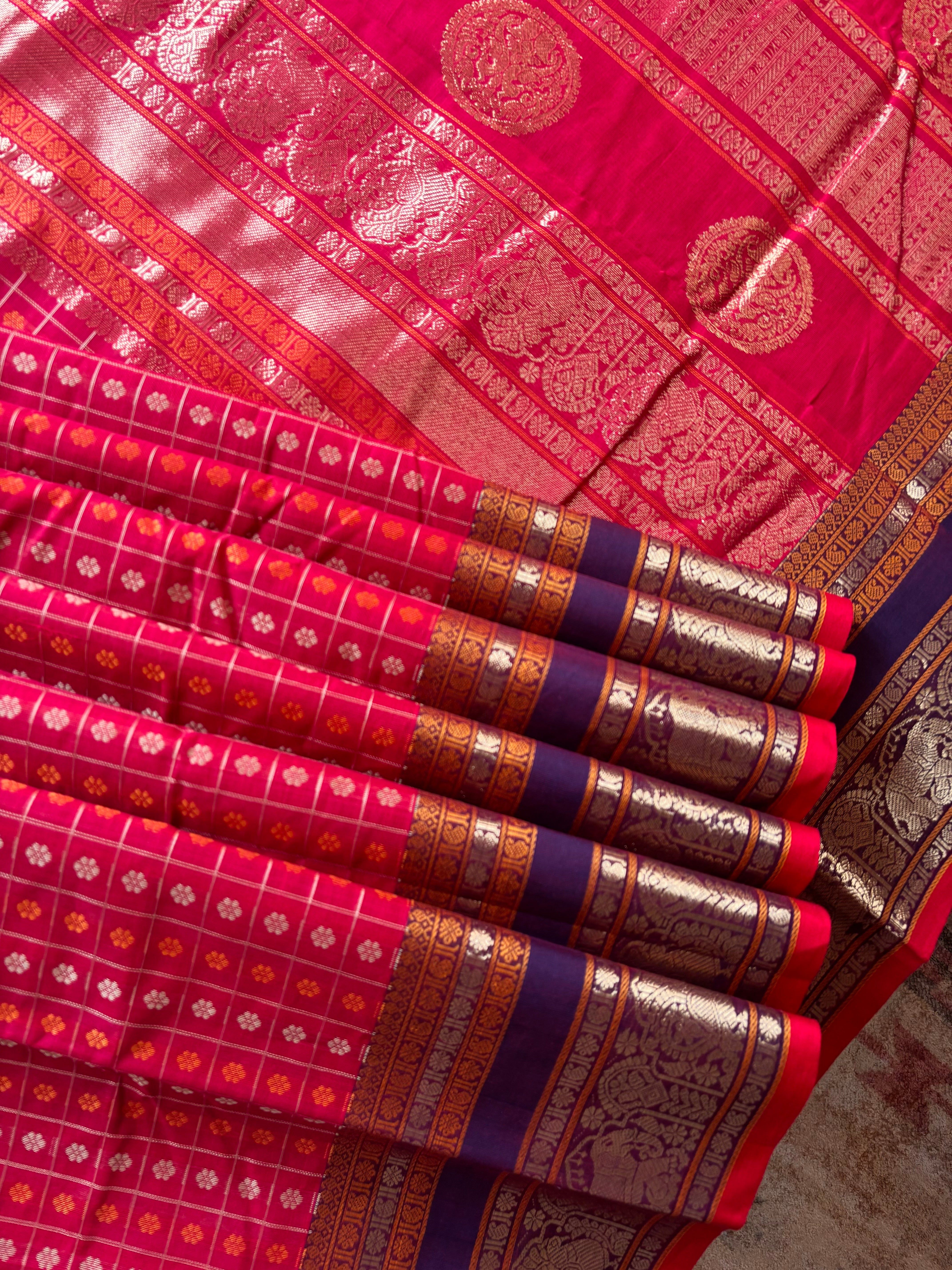 Handwoven Red Aayirum Butta Cotton Kanchipuram Saree
