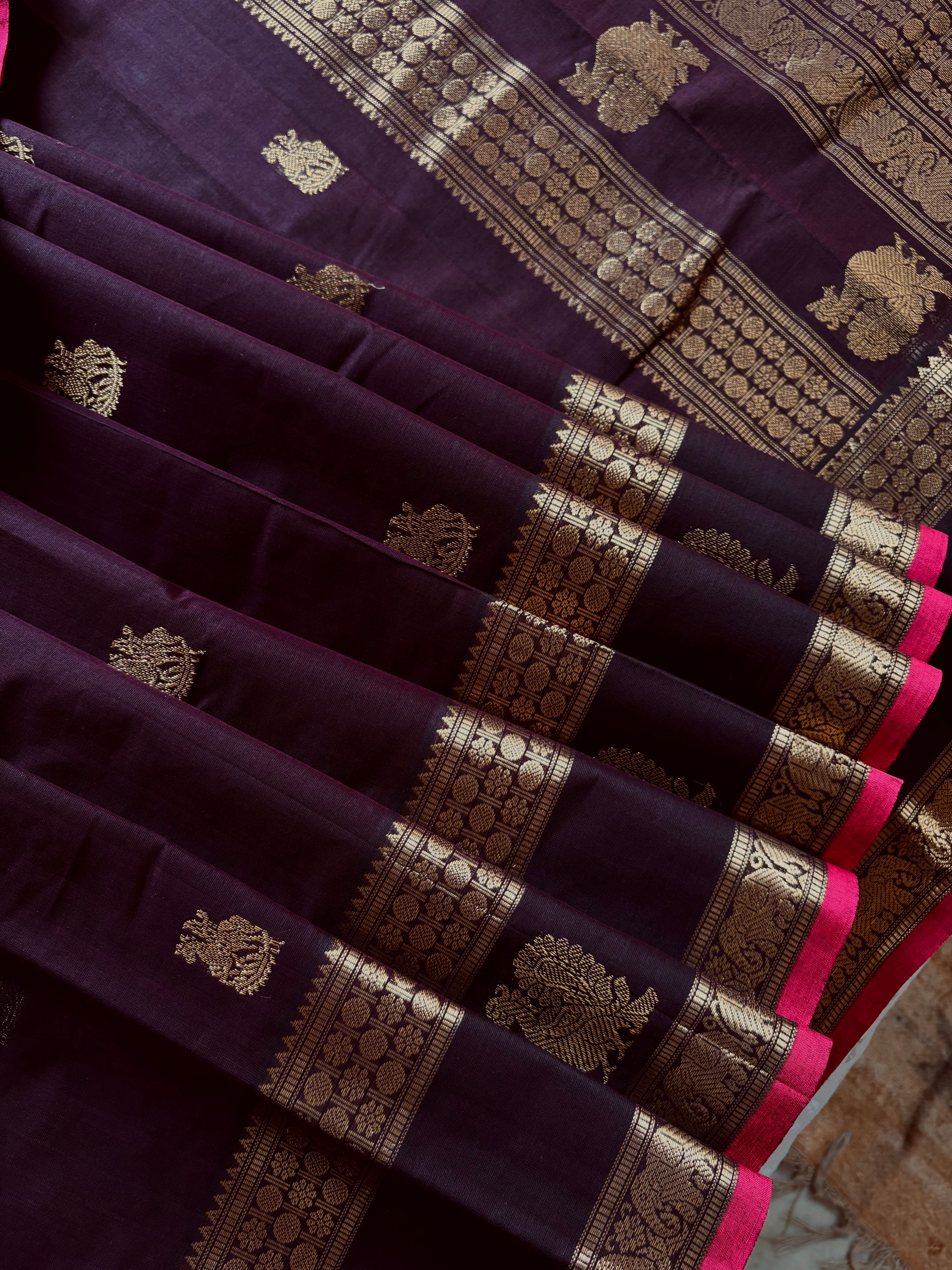 Handwoven Plum Colour Cotton Kanchipuram Saree