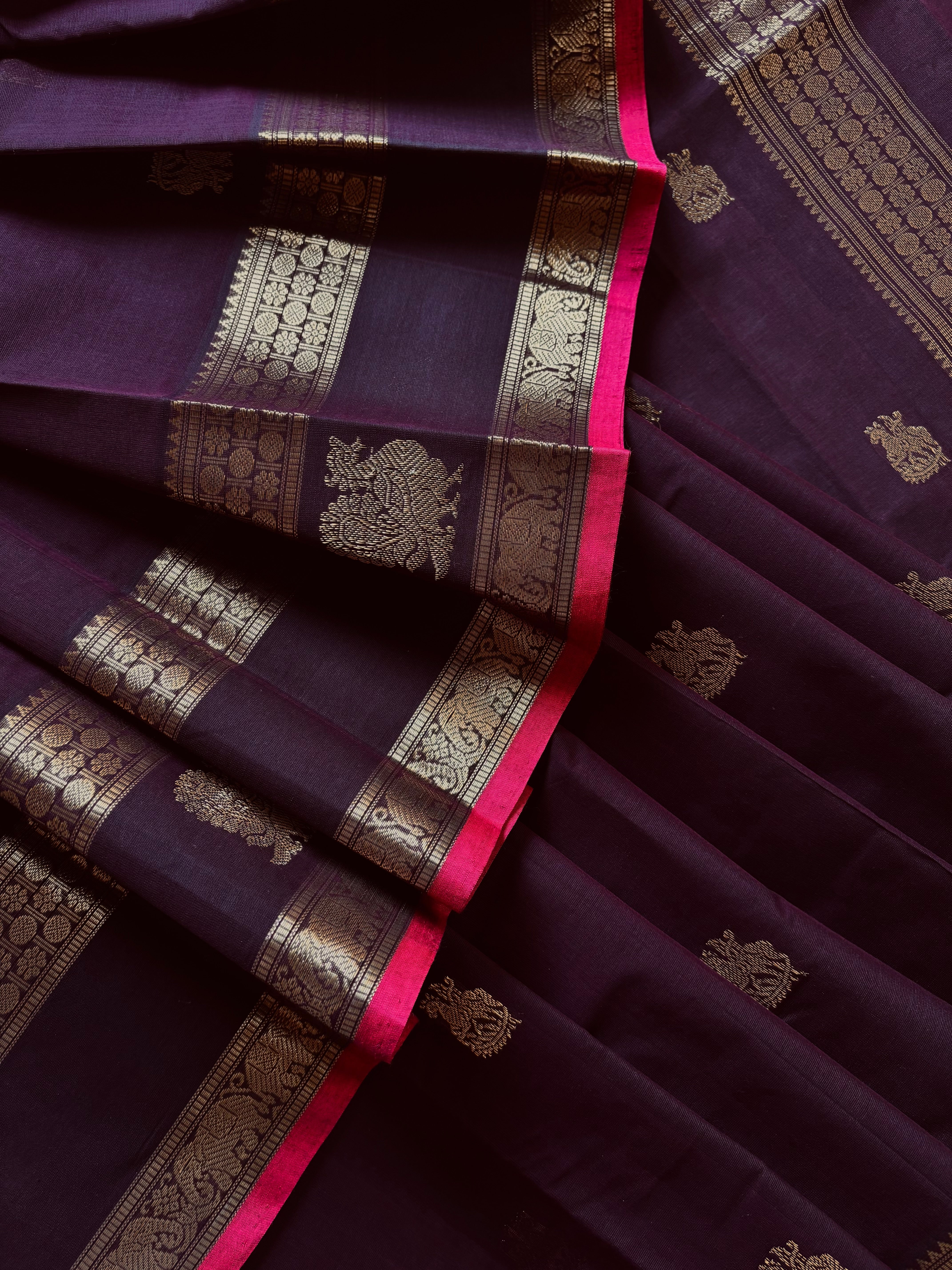 Handwoven Plum Colour Cotton Kanchipuram Saree