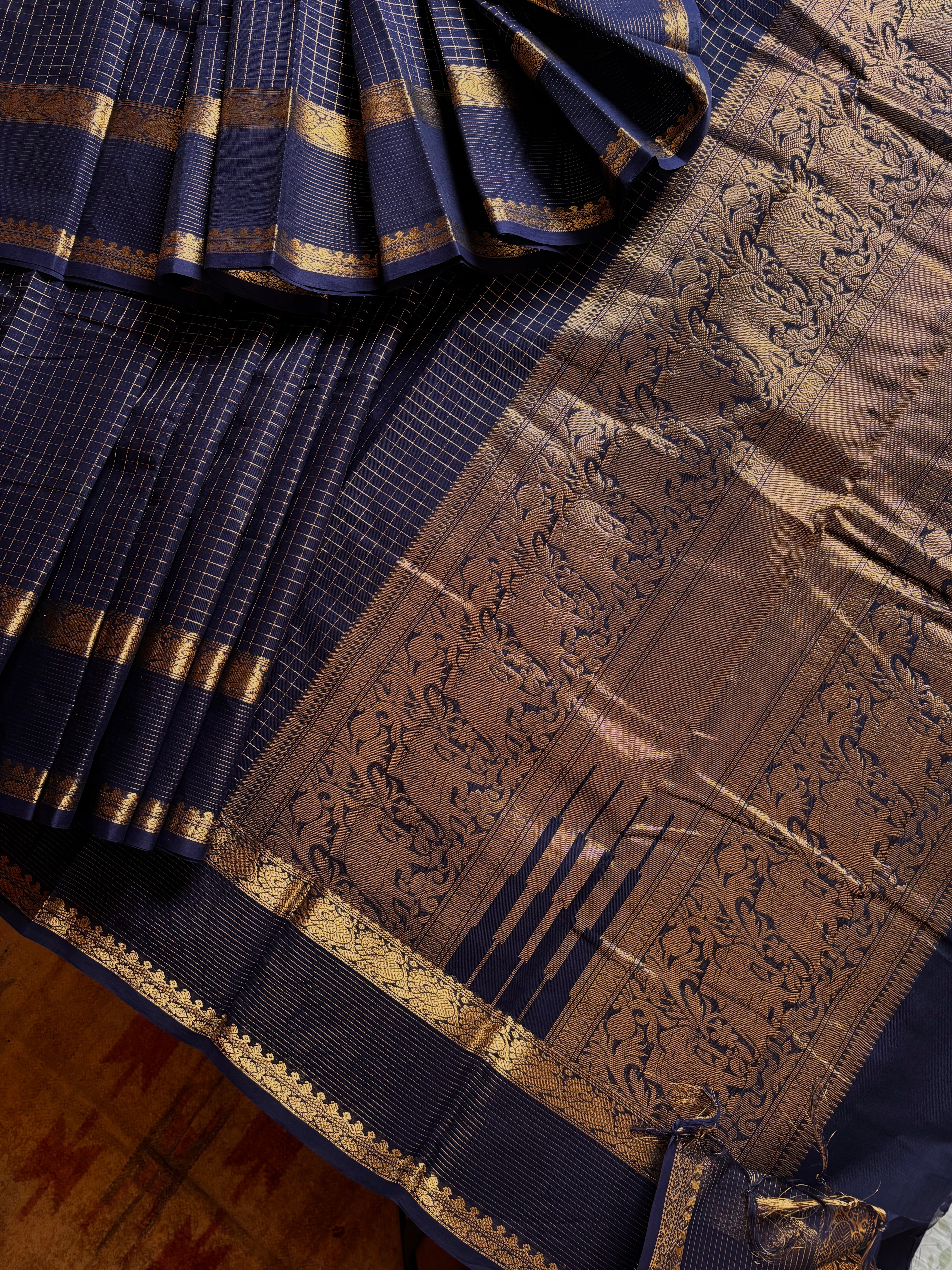 Handwoven Navy Blue Cotton Kanchipuram Saree