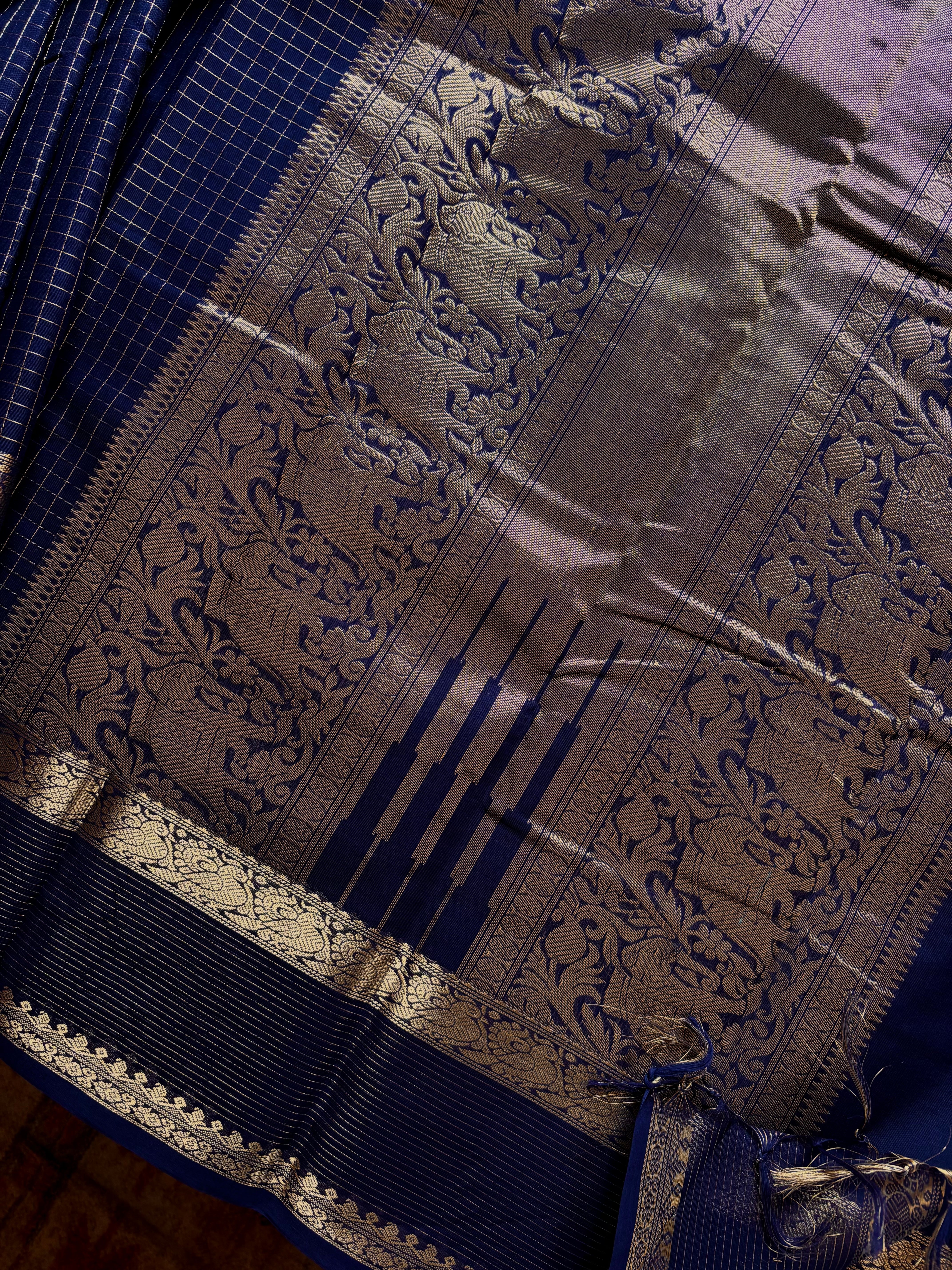 Handwoven Navy Blue Cotton Kanchipuram Saree