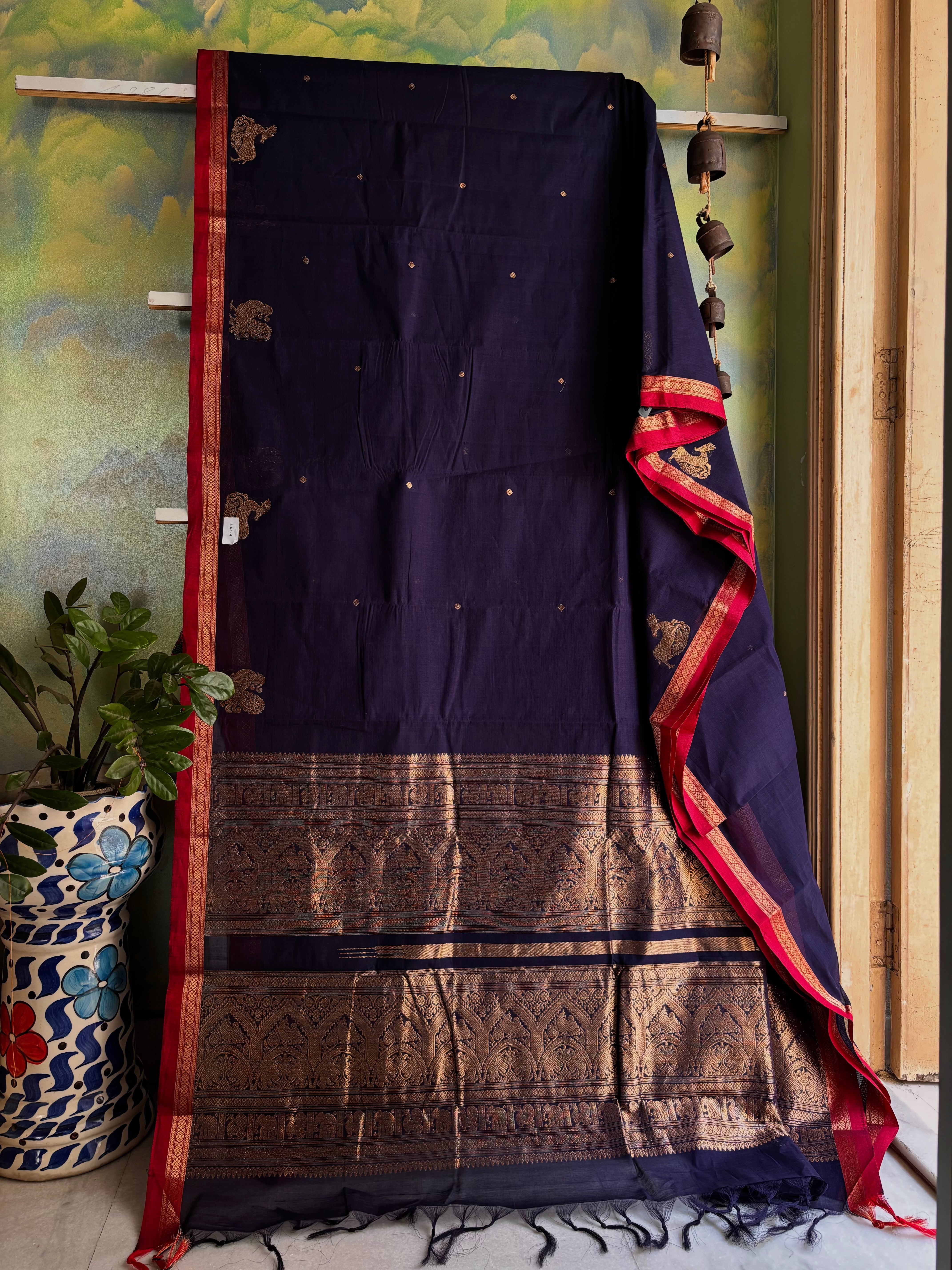 Handwoven Navy Blue Cotton Kanchipuram Saree