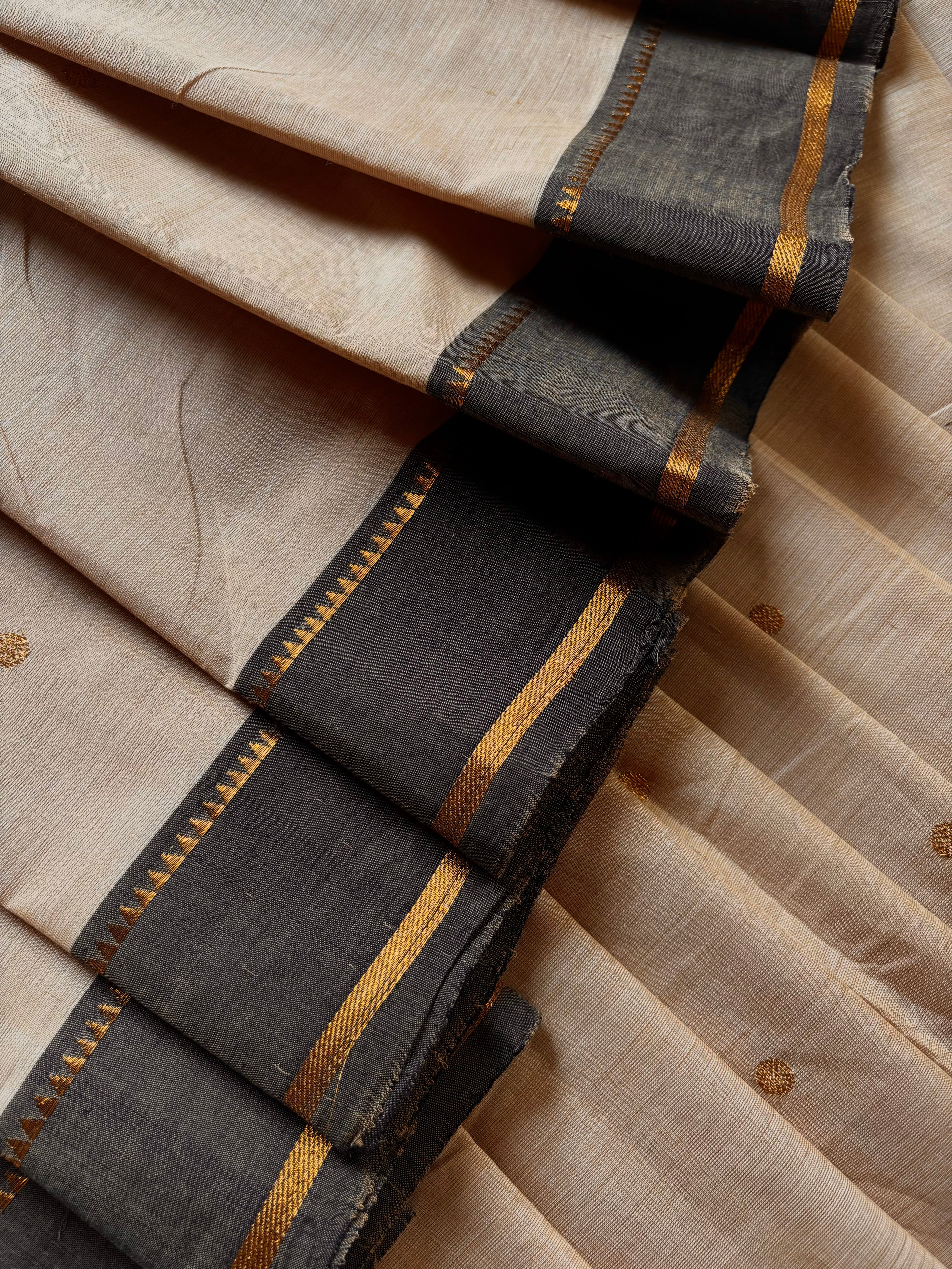Handwoven Beige Black Cotton Kanchipuram Saree