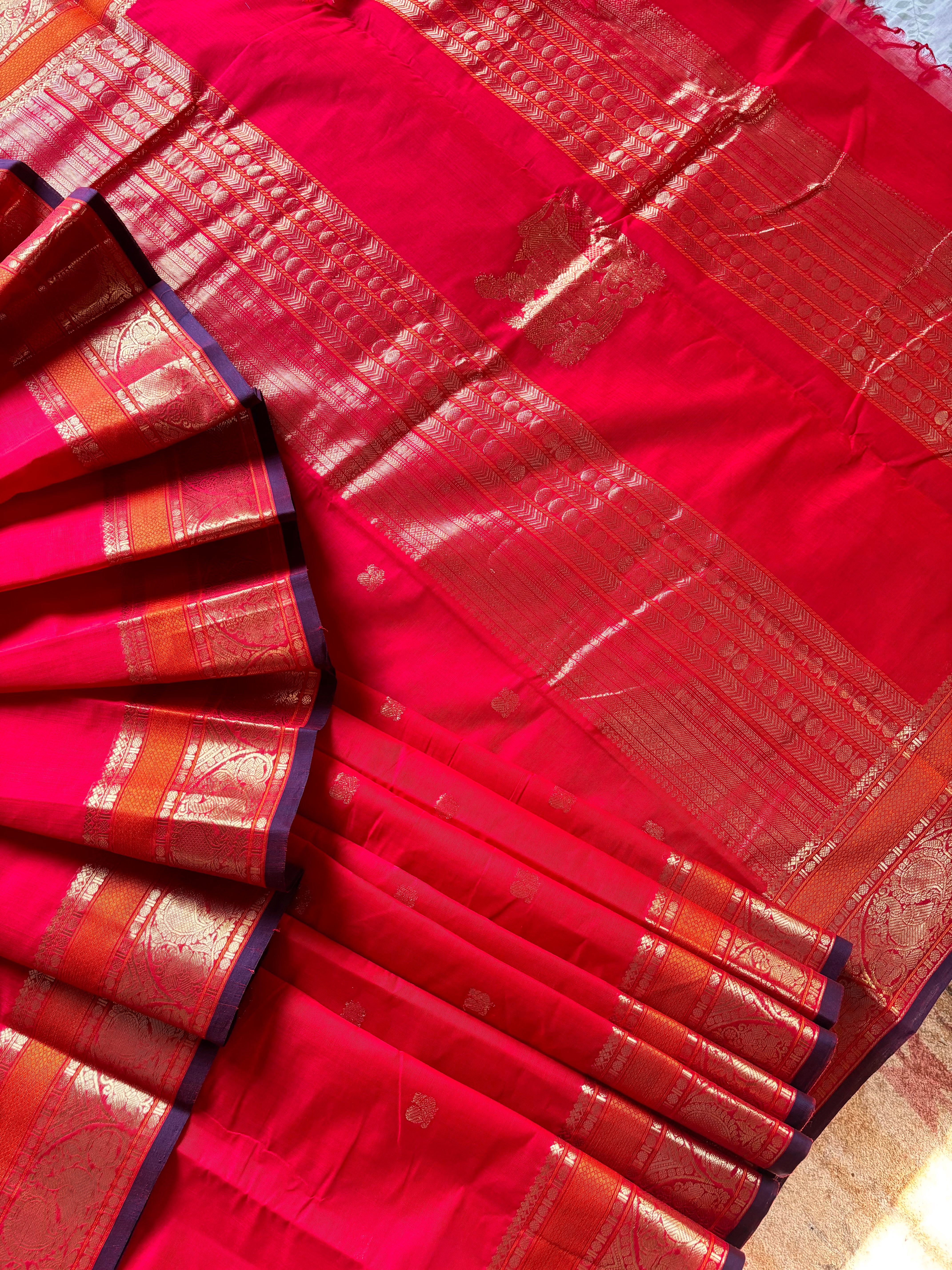 Handwoven Red Cotton Kanchipuram Saree