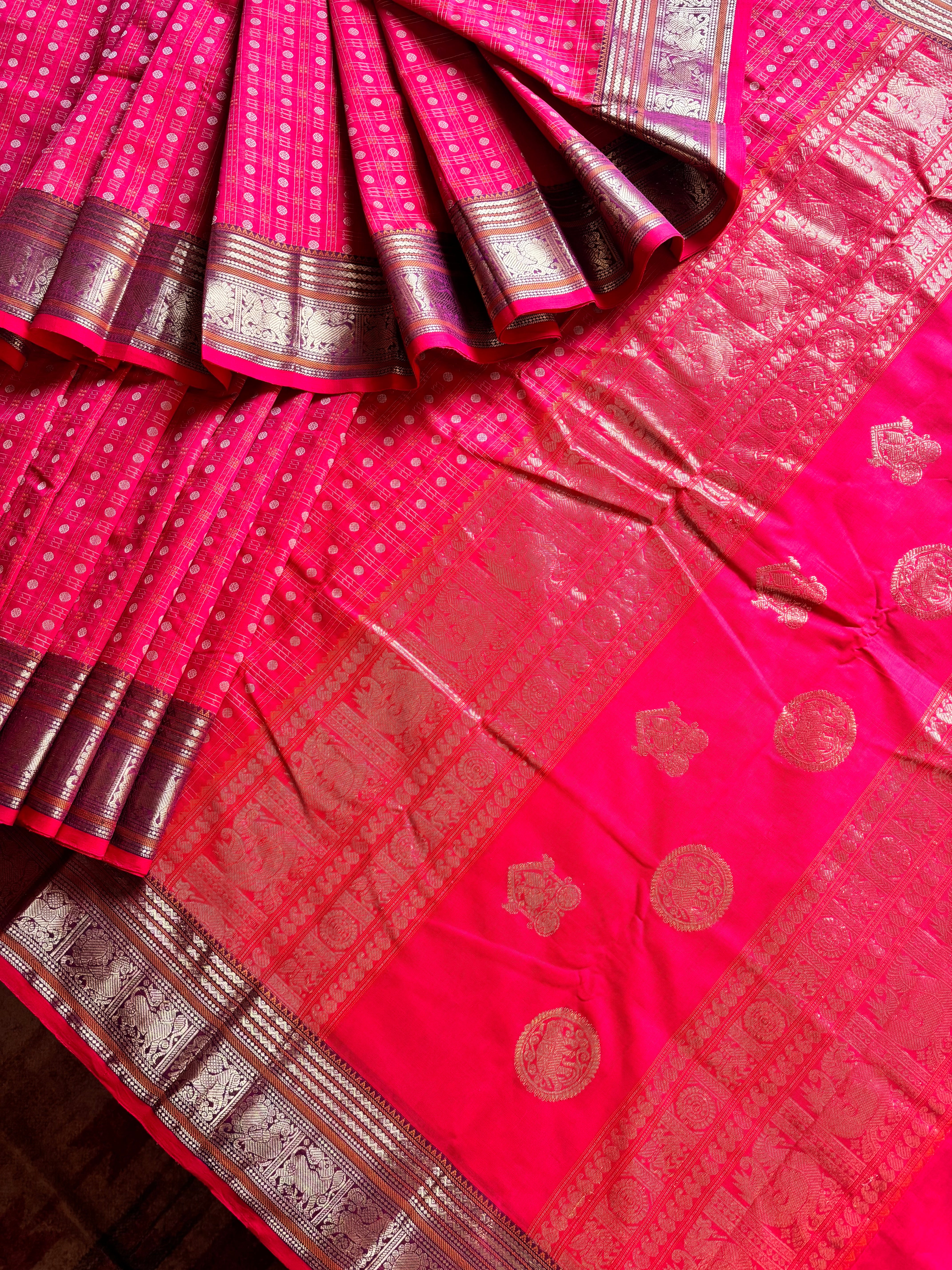Handwoven Reddish Pink Cotton Kanchipuram Saree