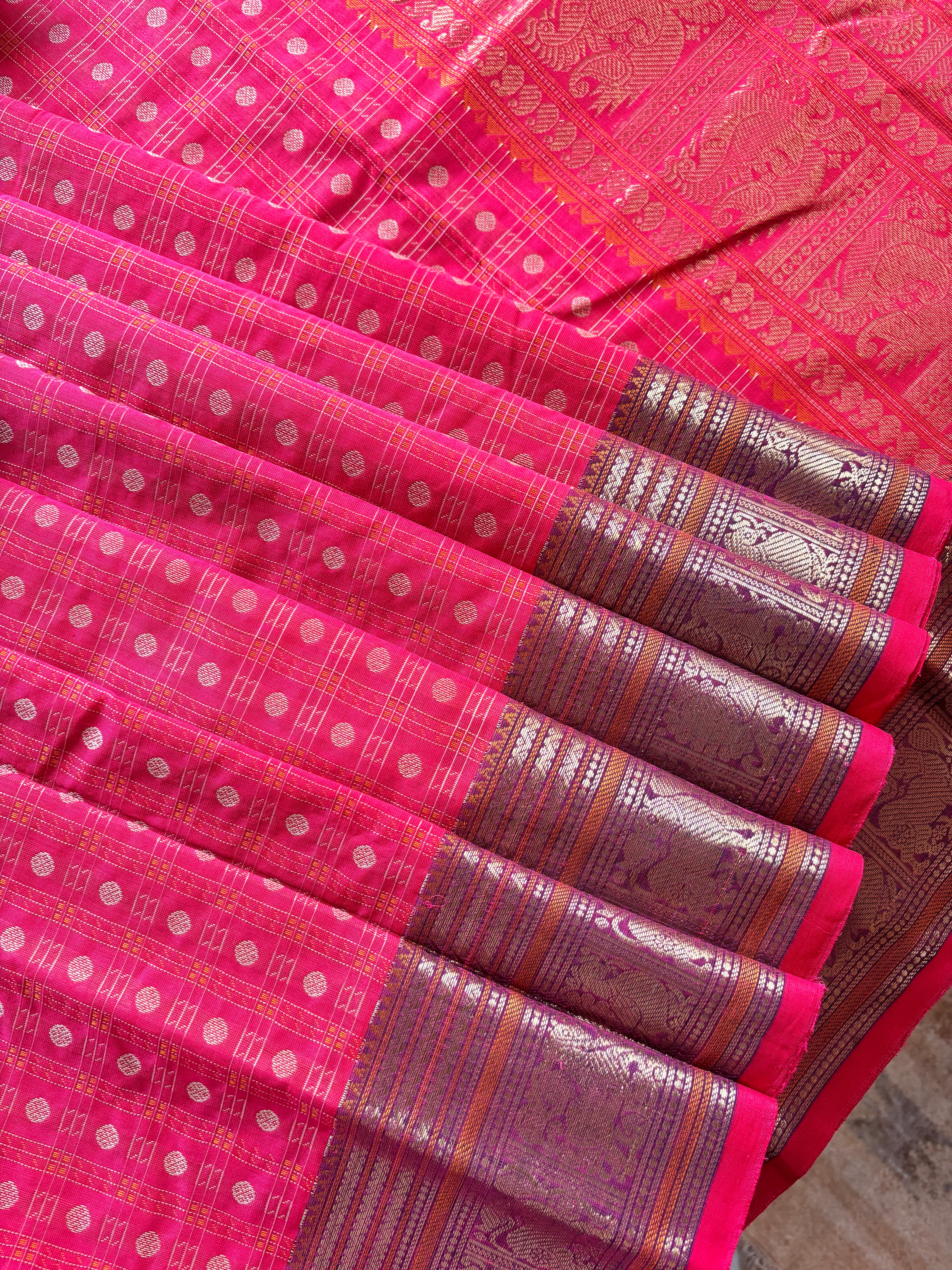 Handwoven Reddish Pink Cotton Kanchipuram Saree