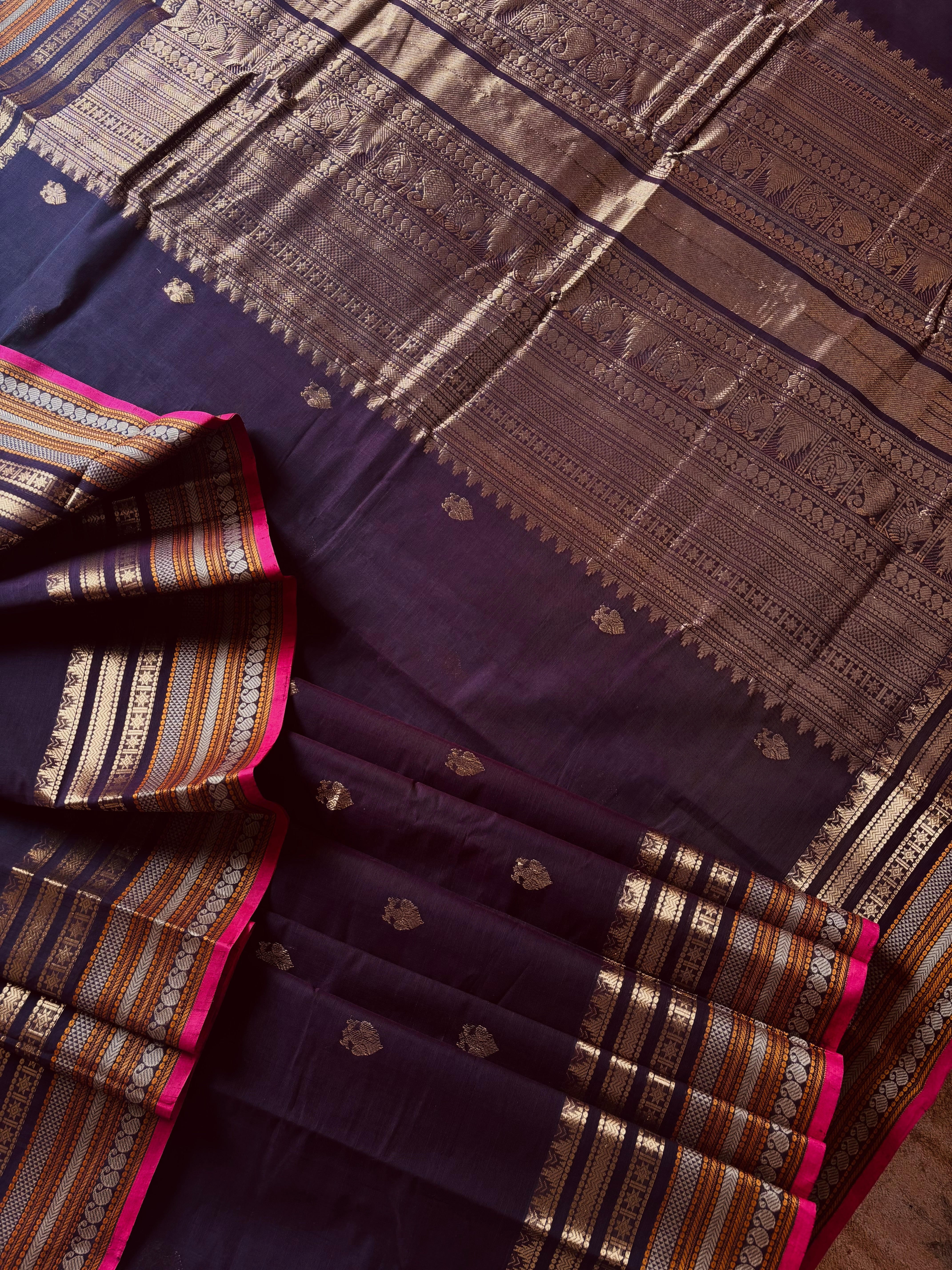 Handwoven Dark Plum Cotton Kanchipuram Saree