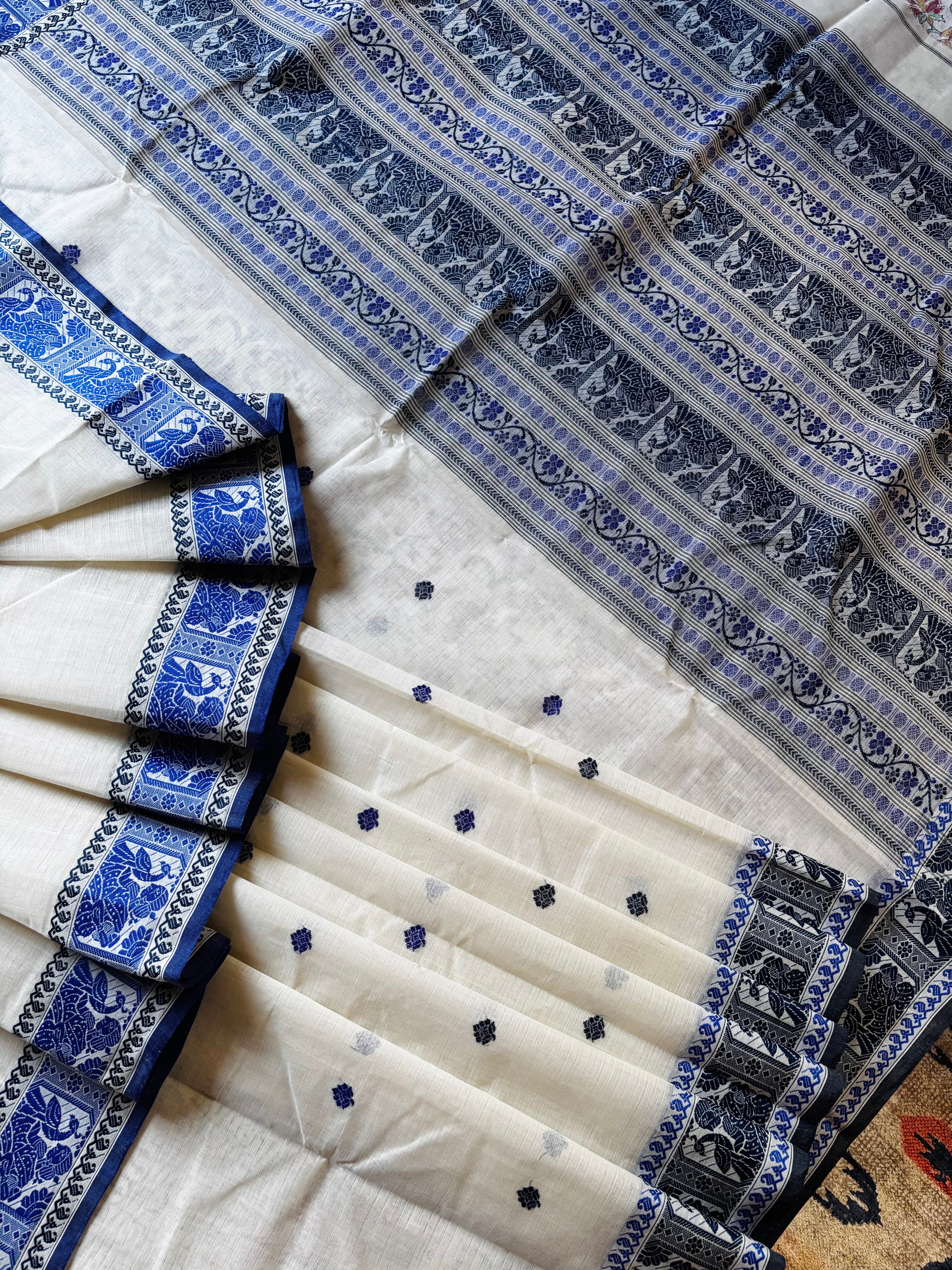 Handwoven White Colour Cotton Baluchari Saree